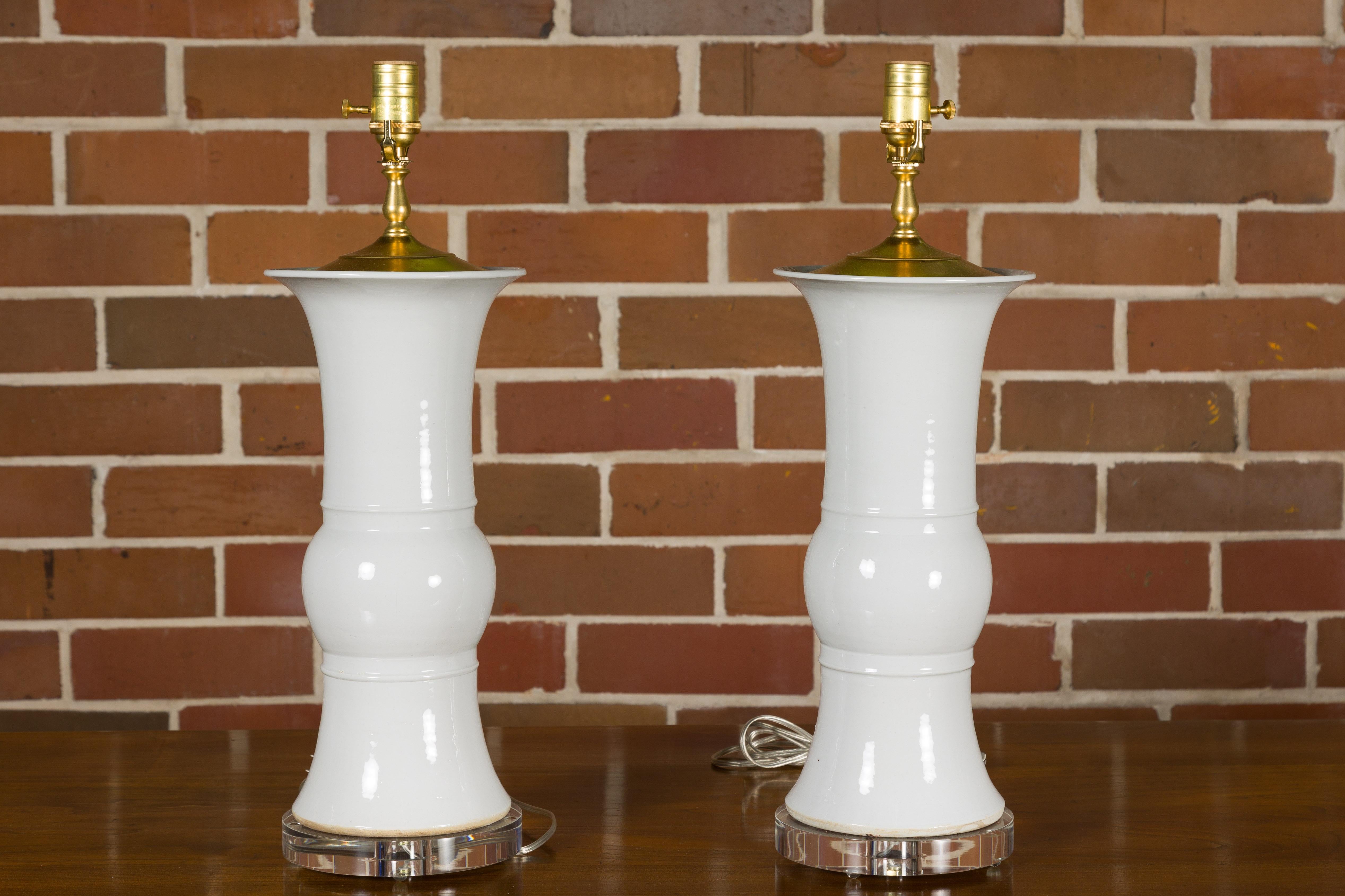 Pair of White Porcelain Table Lamps on Custom Lucite Bases, Wired for the USA 7