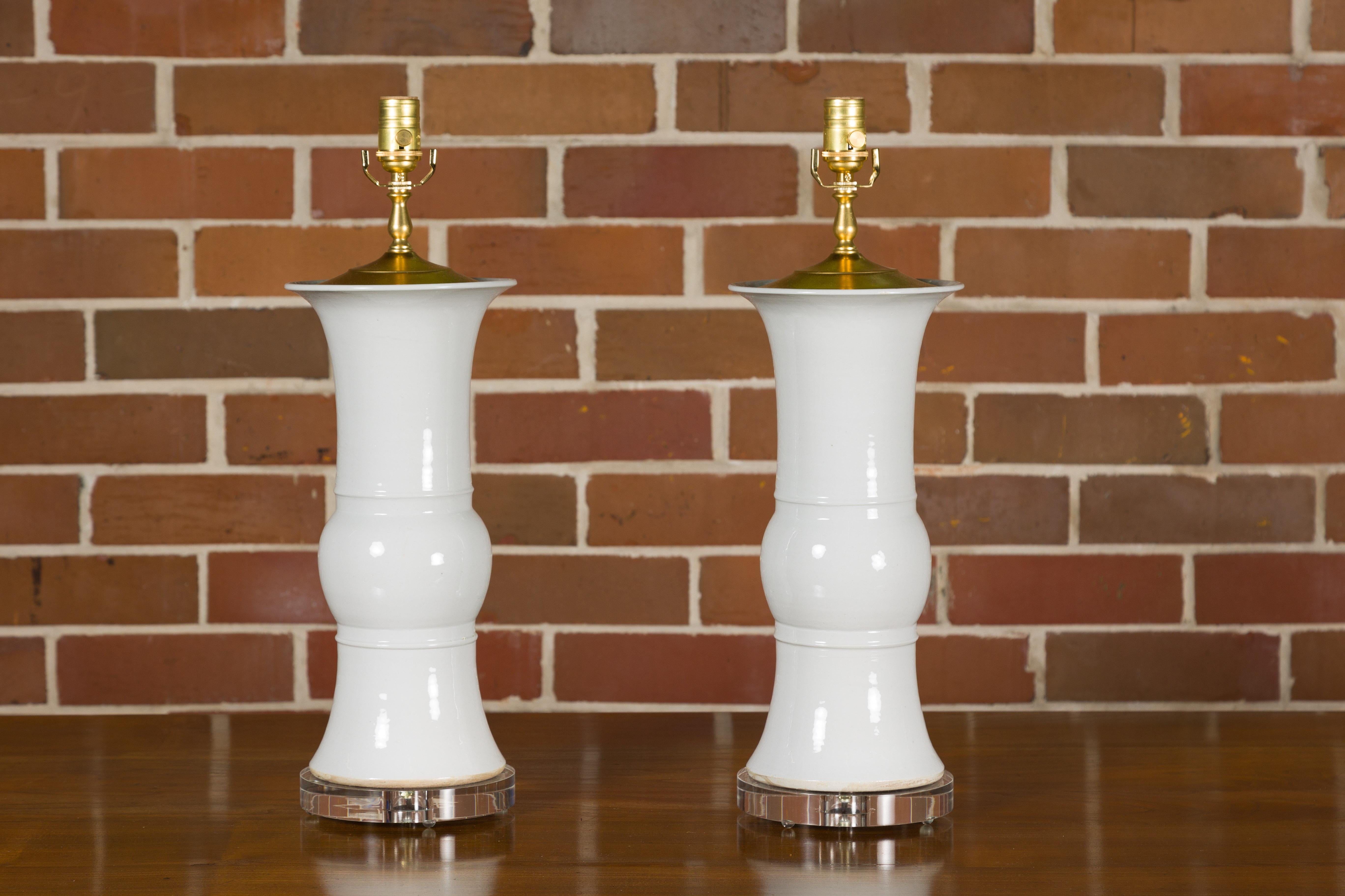 Pair of White Porcelain Table Lamps on Custom Lucite Bases, Wired for the USA 3
