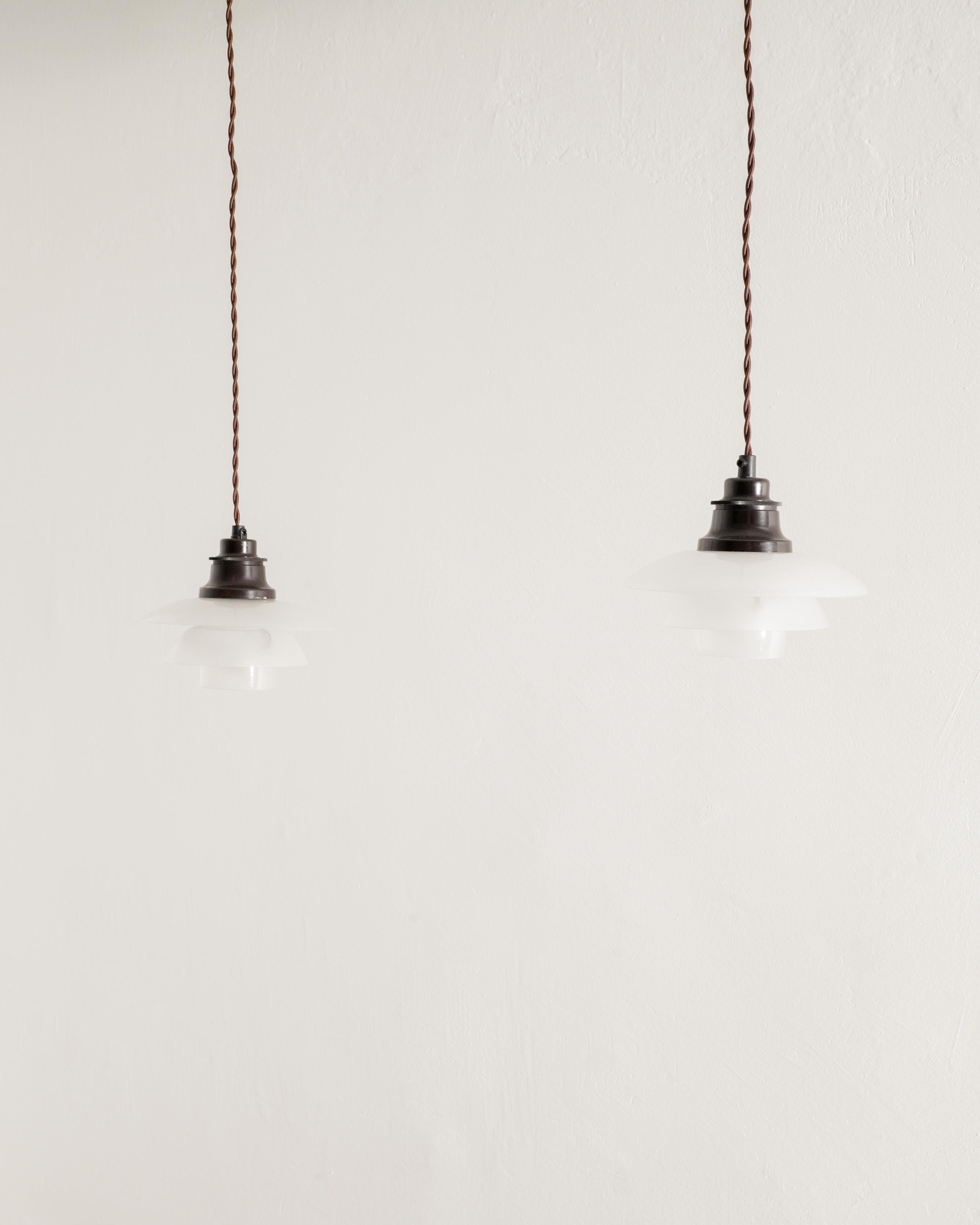 Scandinavian Modern Pair of White Poul Henningsen PH 2/2 Mid Century Pendant by Louis Poulsen, 1930s