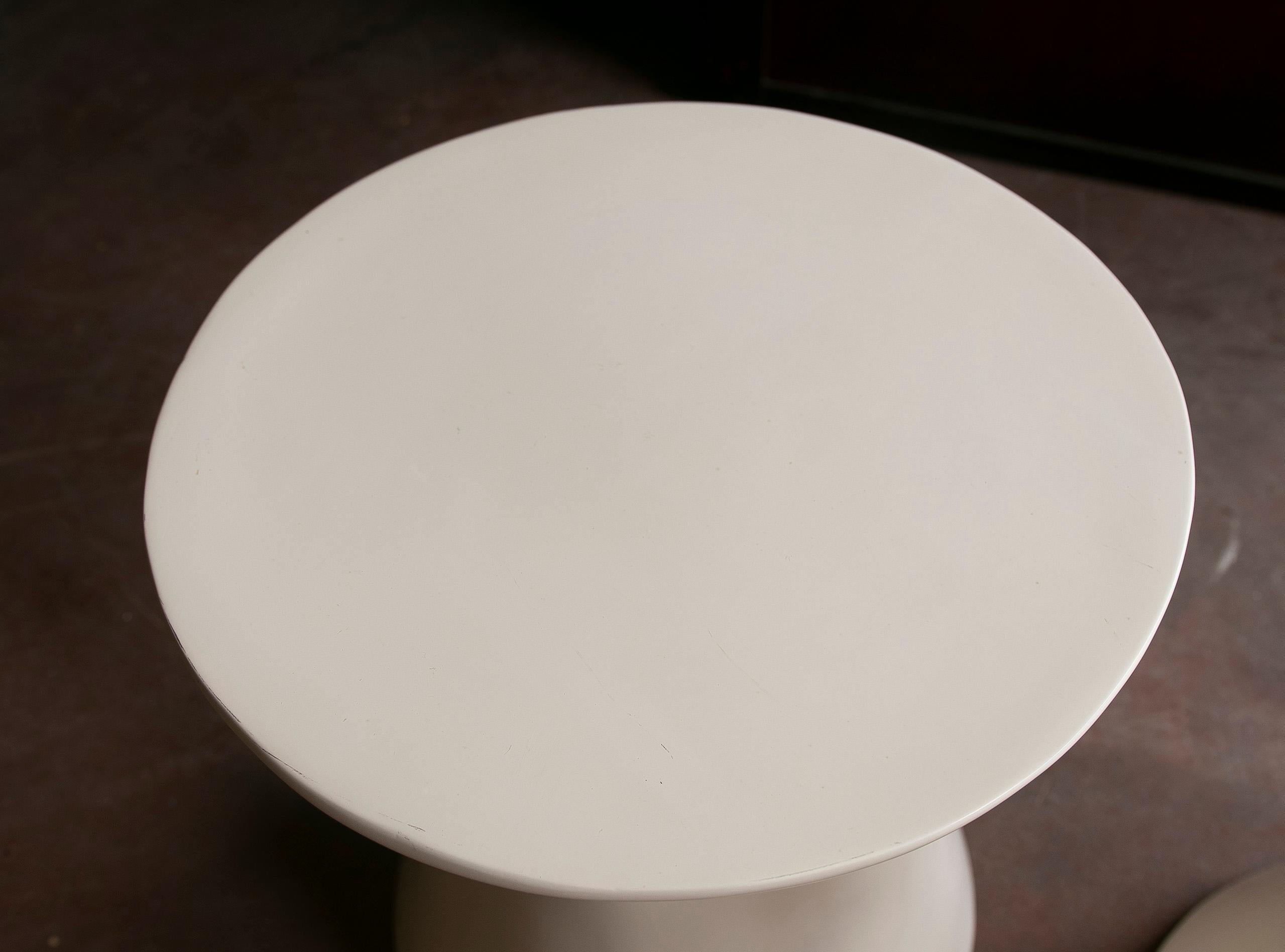 Pair of White Resin Stools For Sale 7