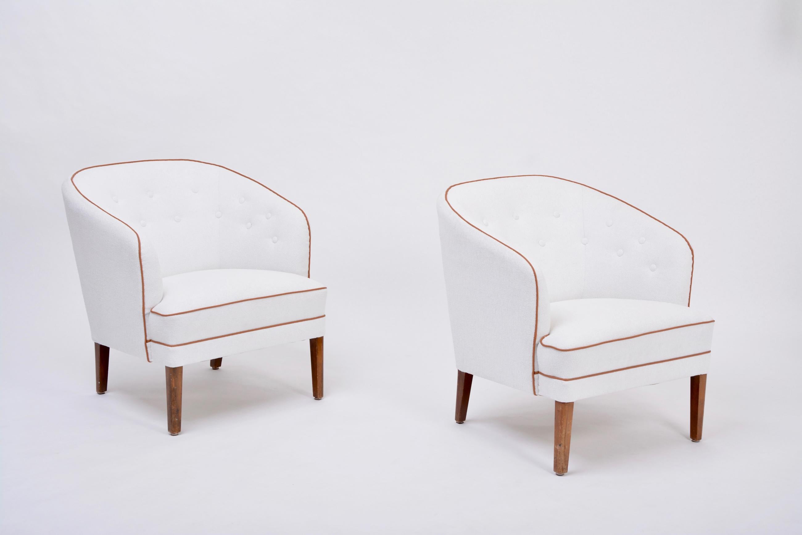Pair of White Reupholstered Danish Mid-Century Armchairs by Ludvig Pontoppidan For Sale 2