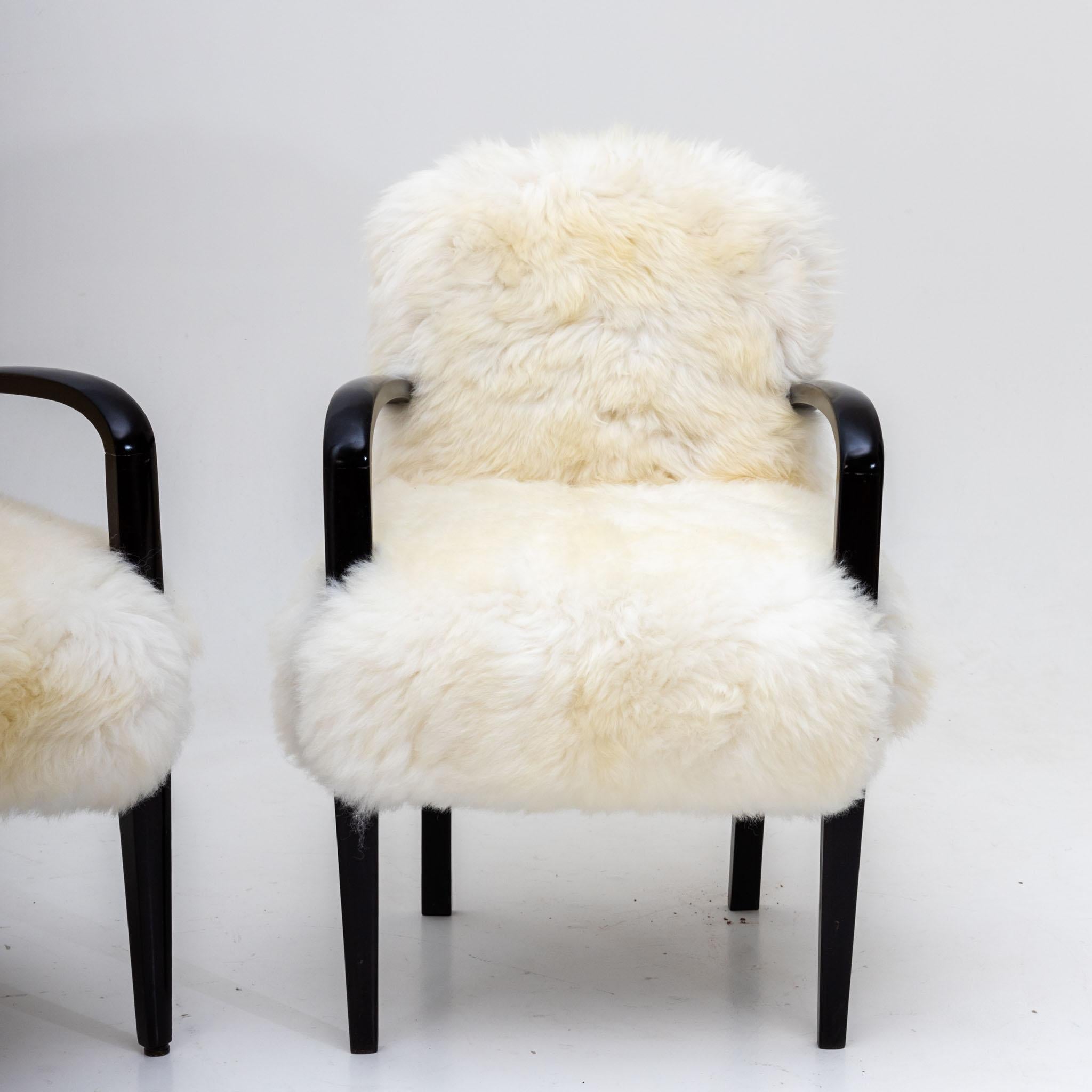 Pair of White Sheepskin Armchairs, 20th Century 1