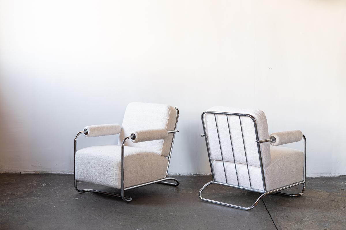 Mid-Century Modern Pair of White Silk Gilbert Rohde Chairs