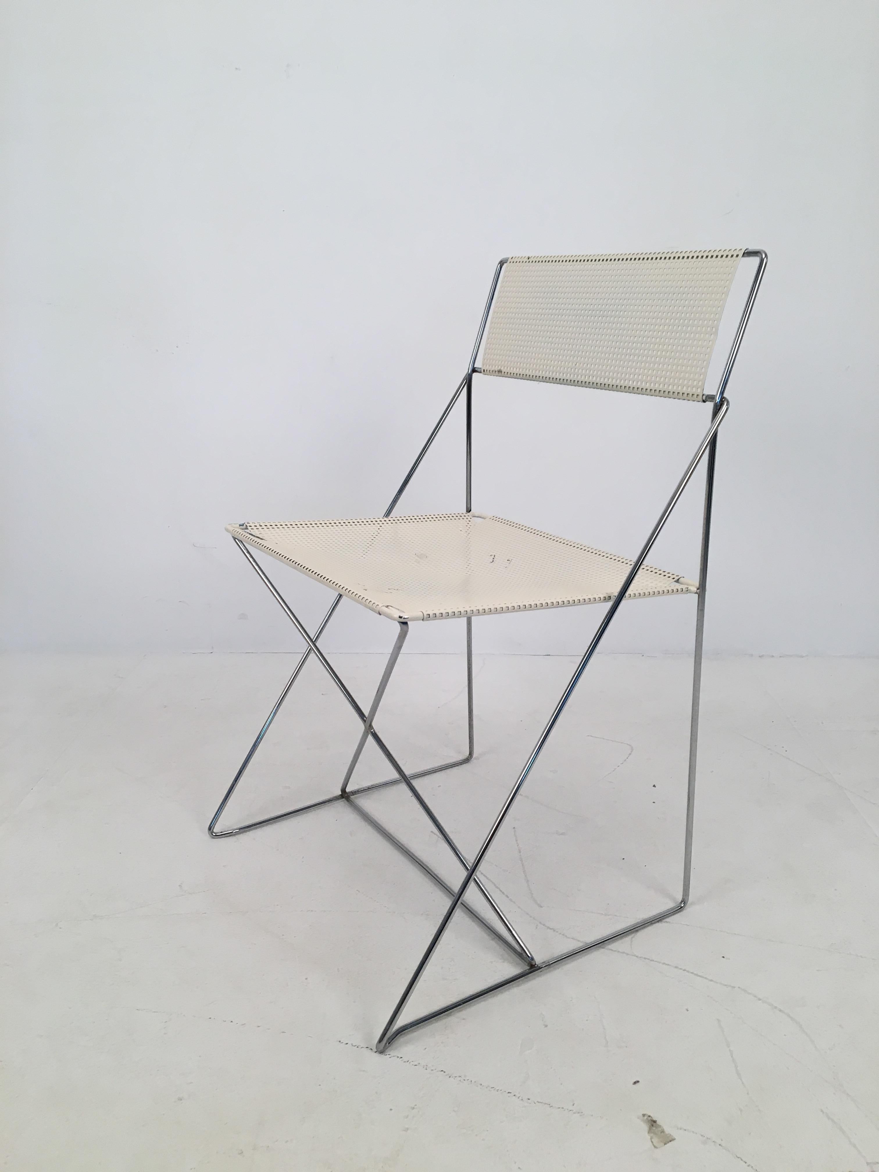 Post-Modern White Stacking X-Line Chairs by N. Jørgen Haugesen for Hybodan, Pair, circa 1970 For Sale