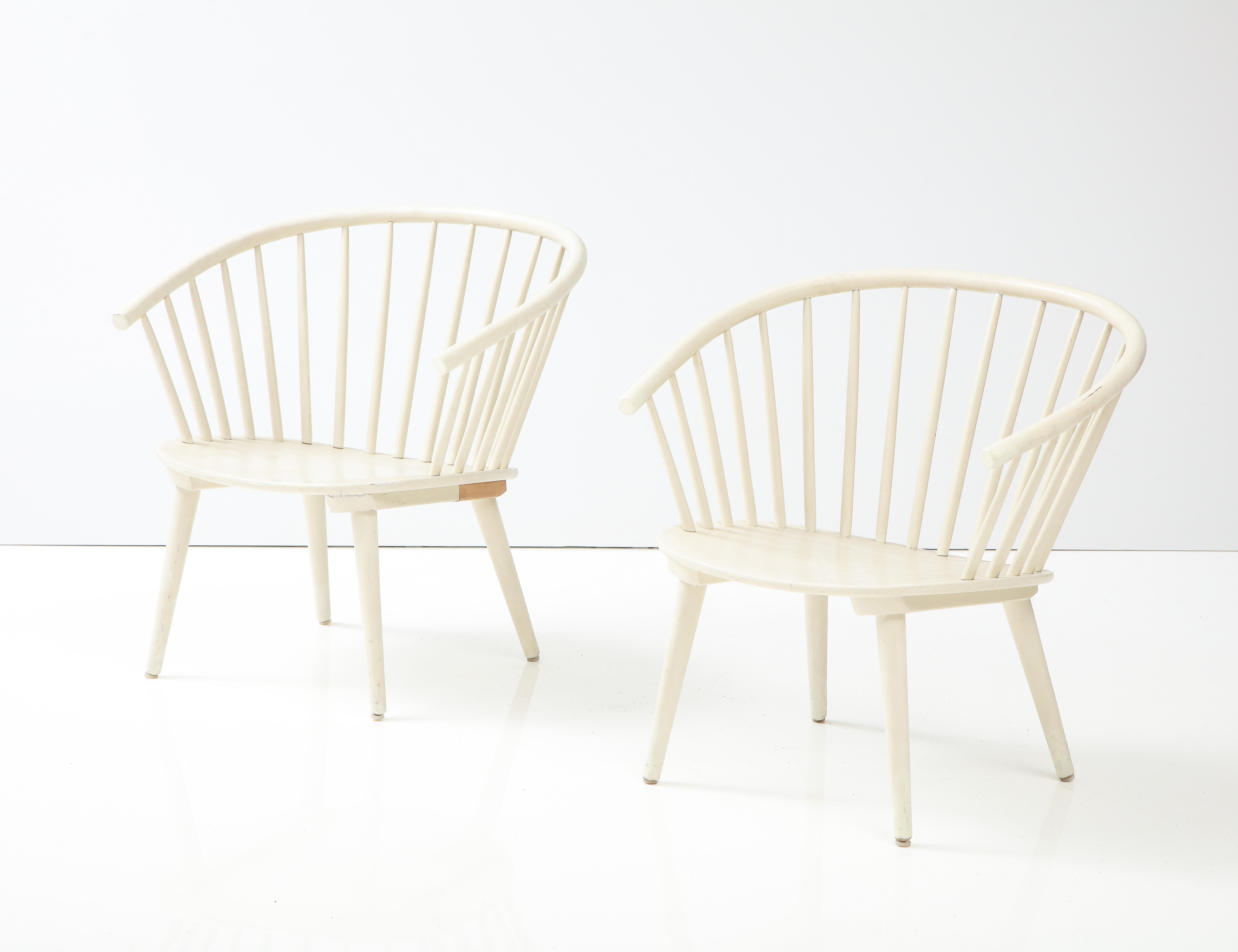Beech Pair of White Swedish Horseshoe Back Armchairs, Sweden, C. 1964 For Sale