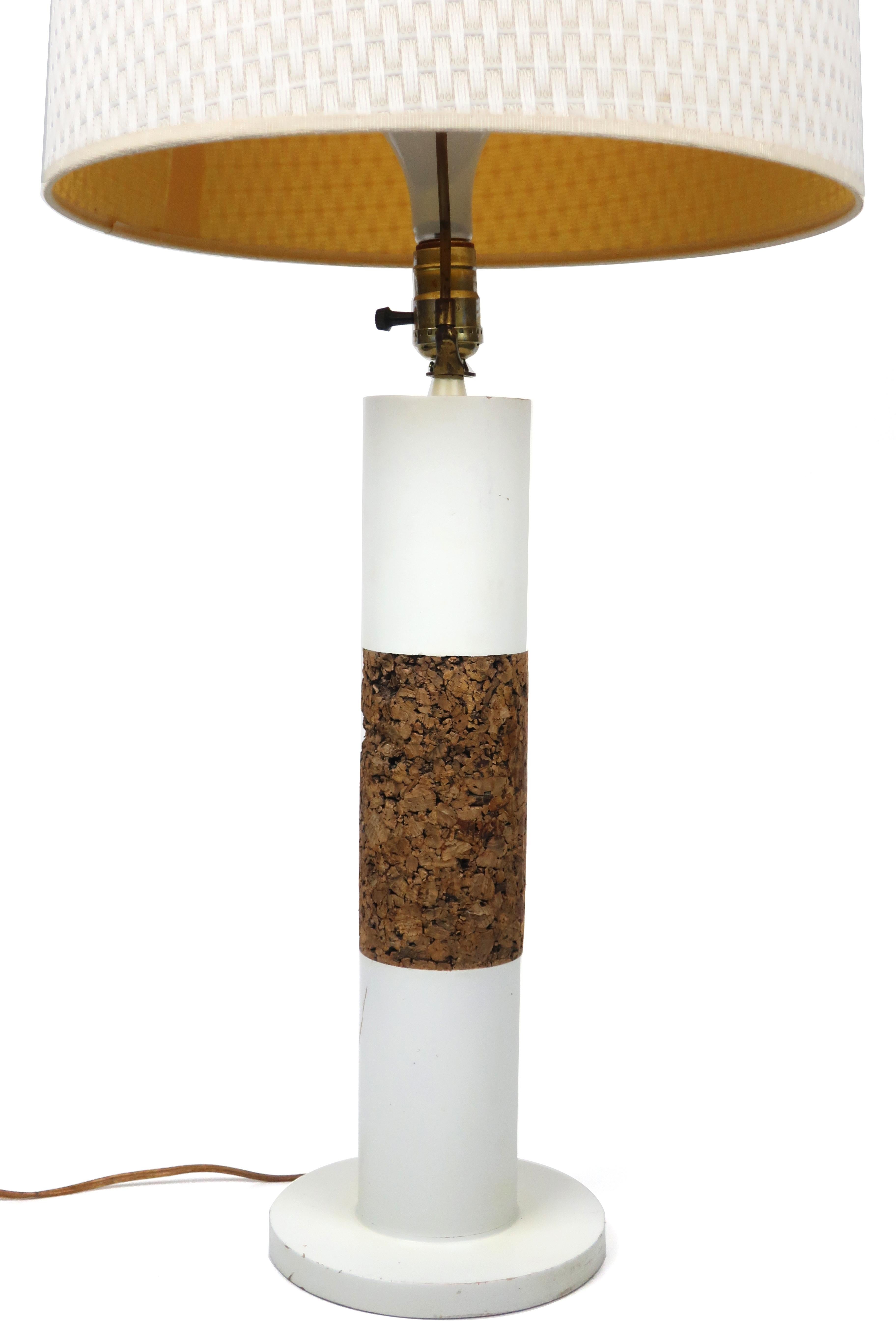 Pair of White Vintage Table Lamps with Cork Accents In Good Condition In Brooklyn, NY