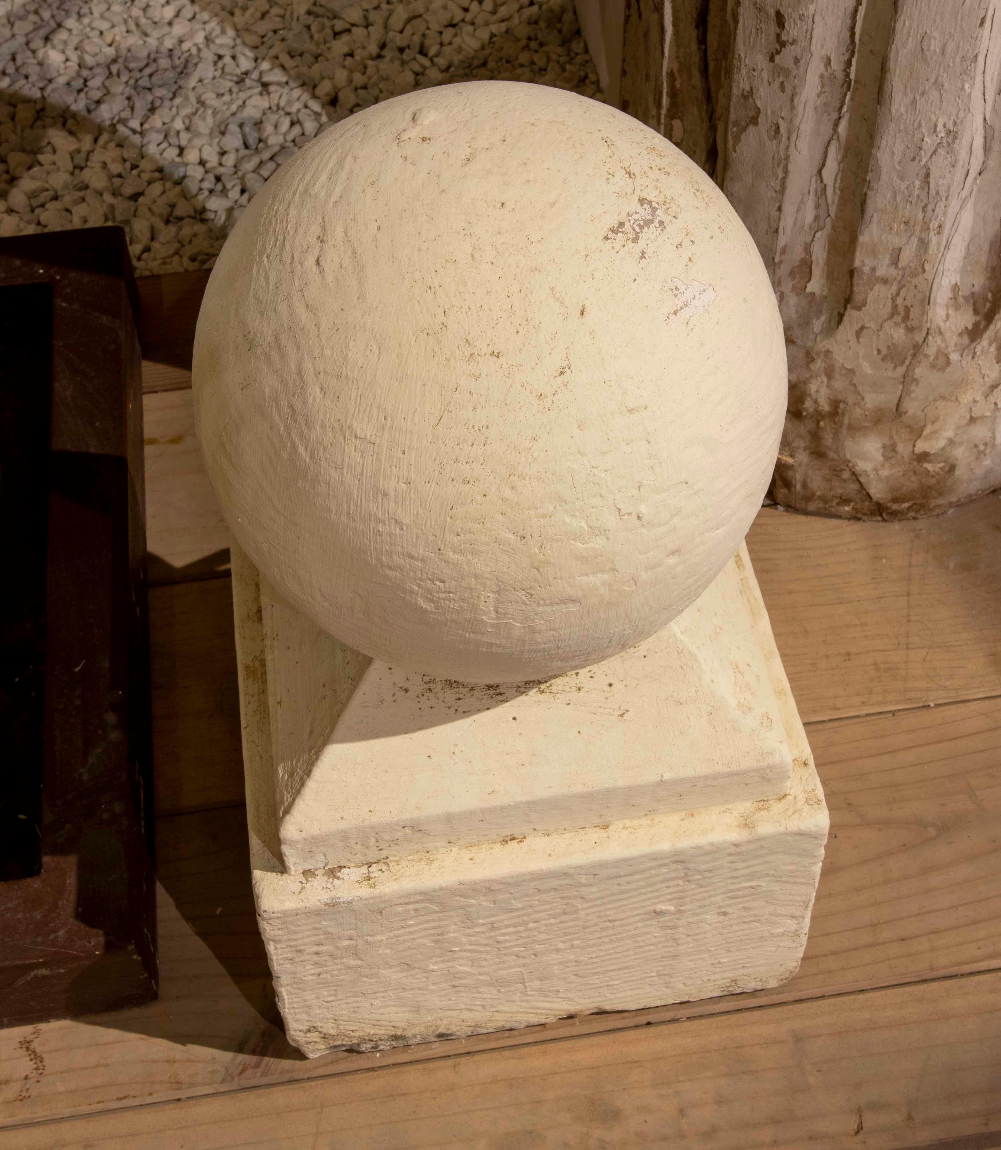 Pair of Whitewashed Ball-Shaped Cement Finials 8