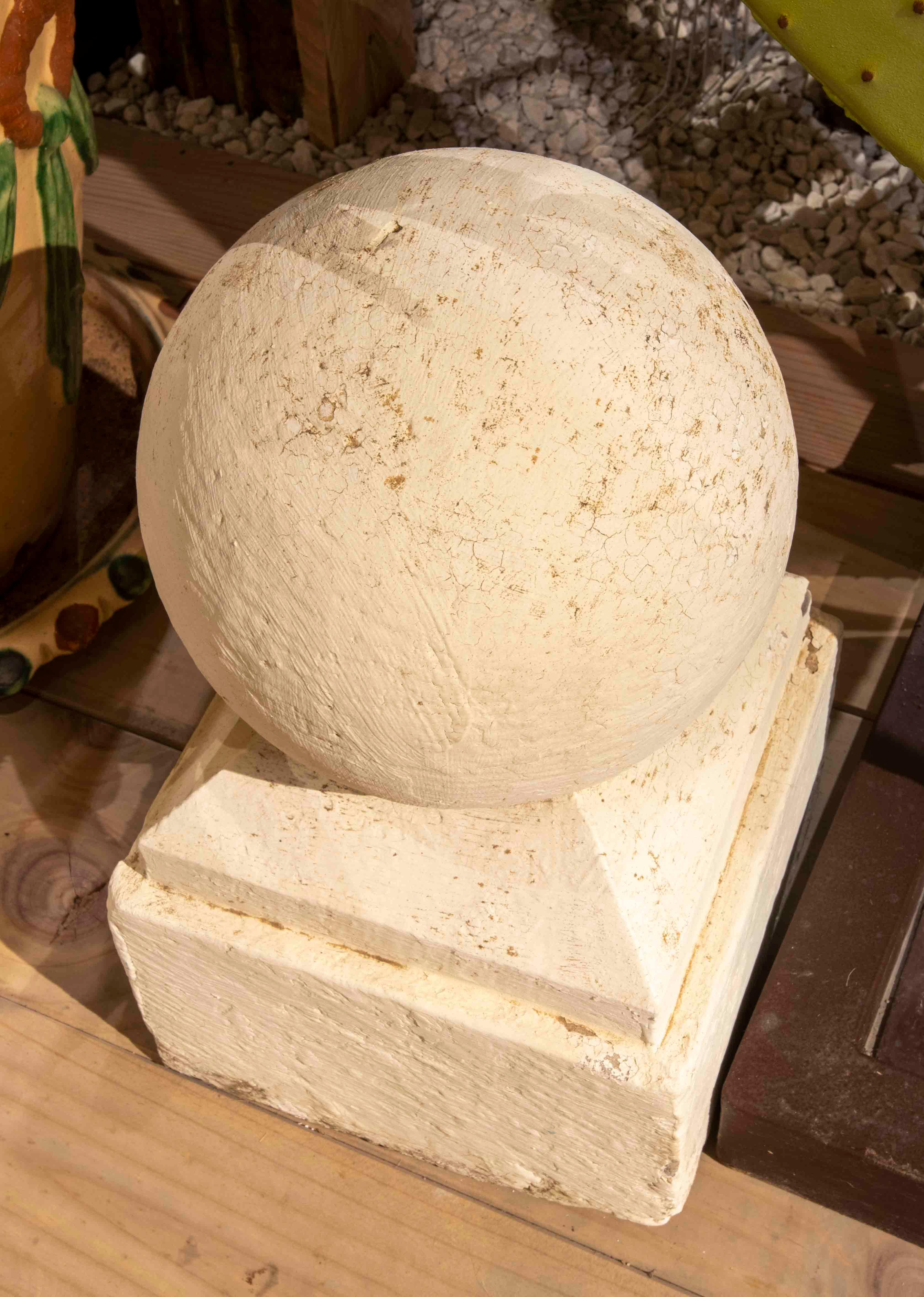 Pair of Whitewashed Ball-Shaped Cement Finials 5