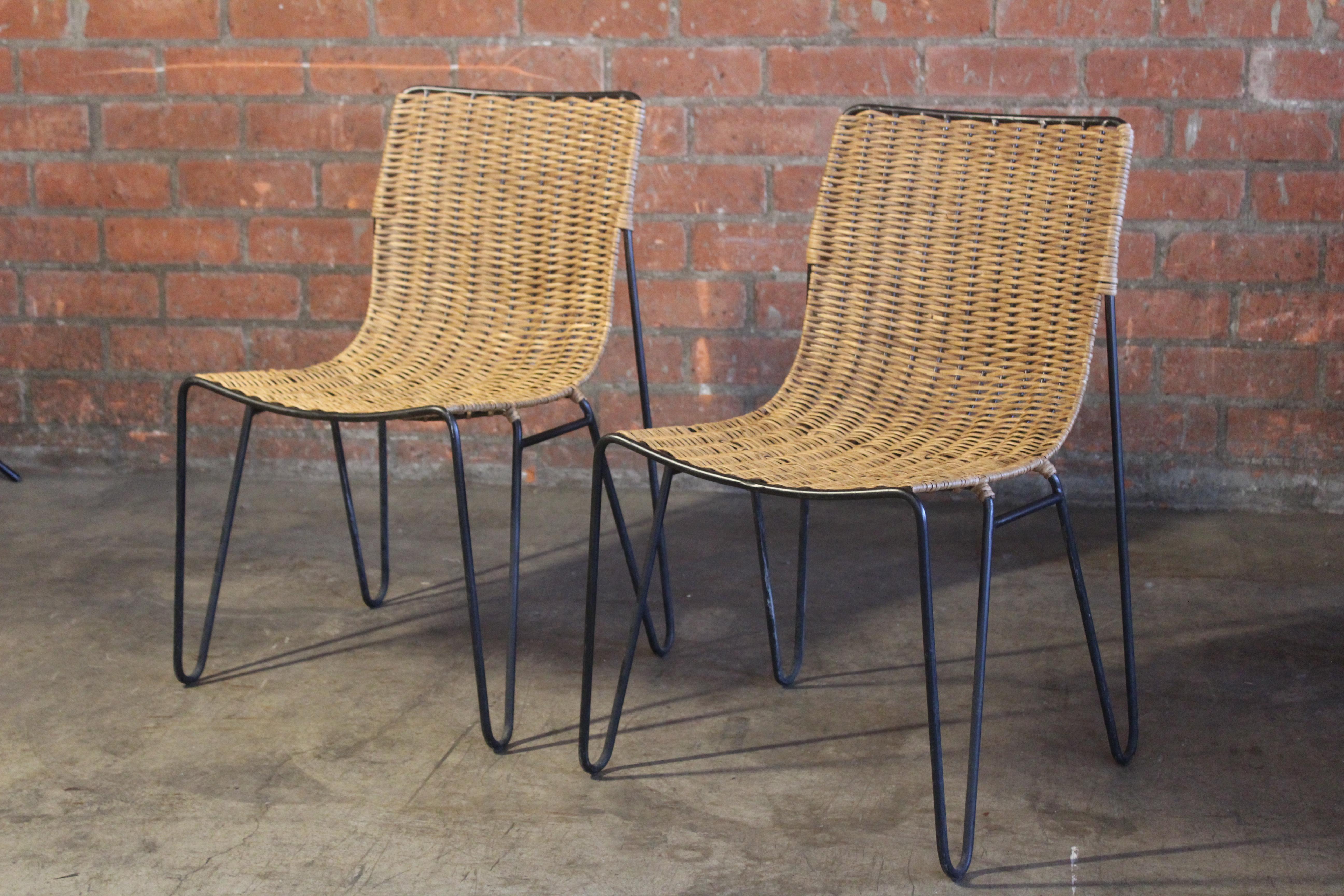 Pair of Wicker and Iron Side Chairs In Good Condition For Sale In Los Angeles, CA