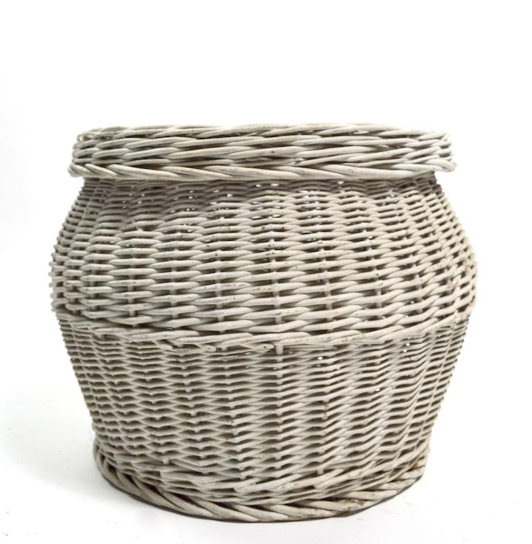 wicker baskets with lids