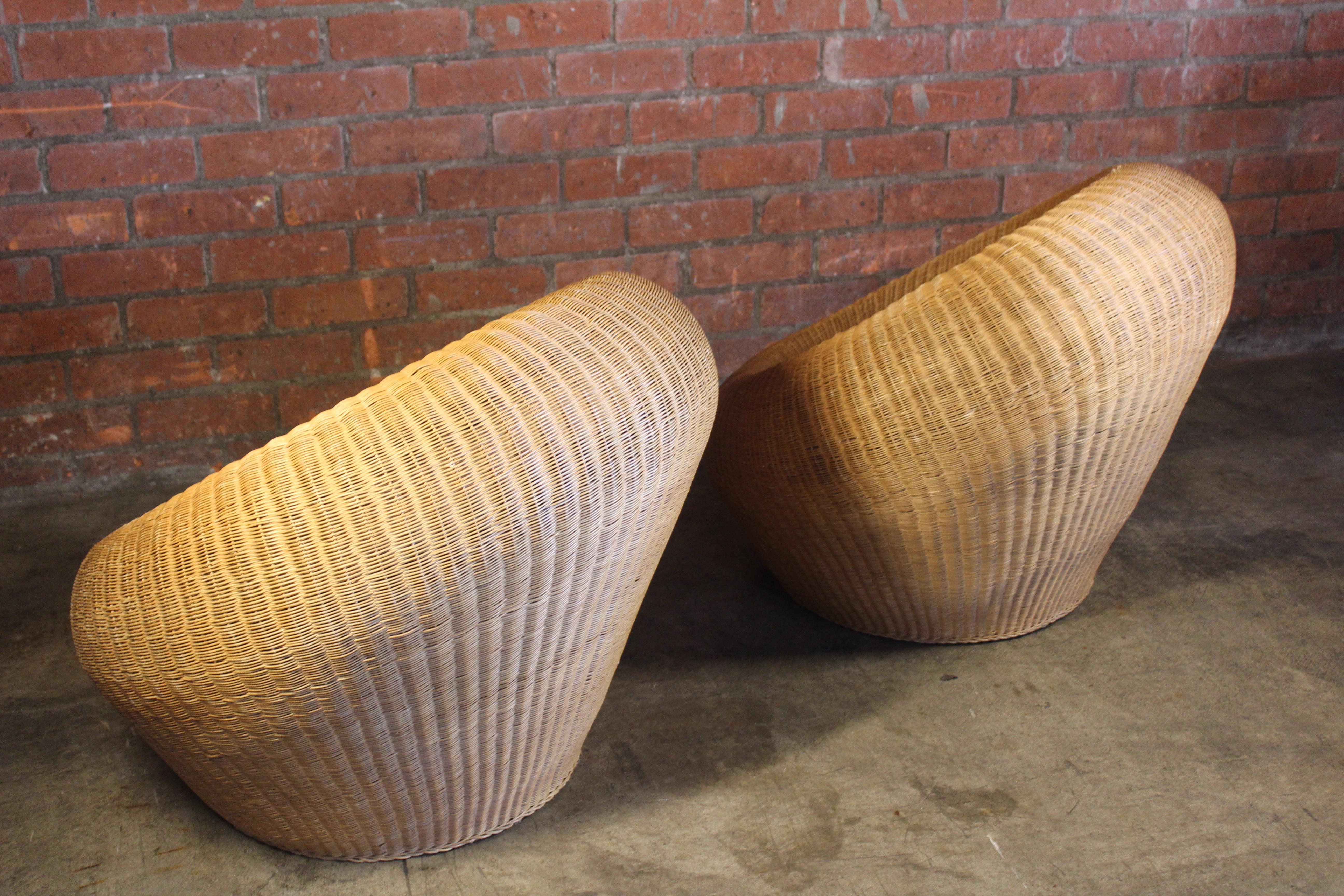 Pair of Wicker Chairs by Isamu Kenmochi, Japan, 1970s For Sale at