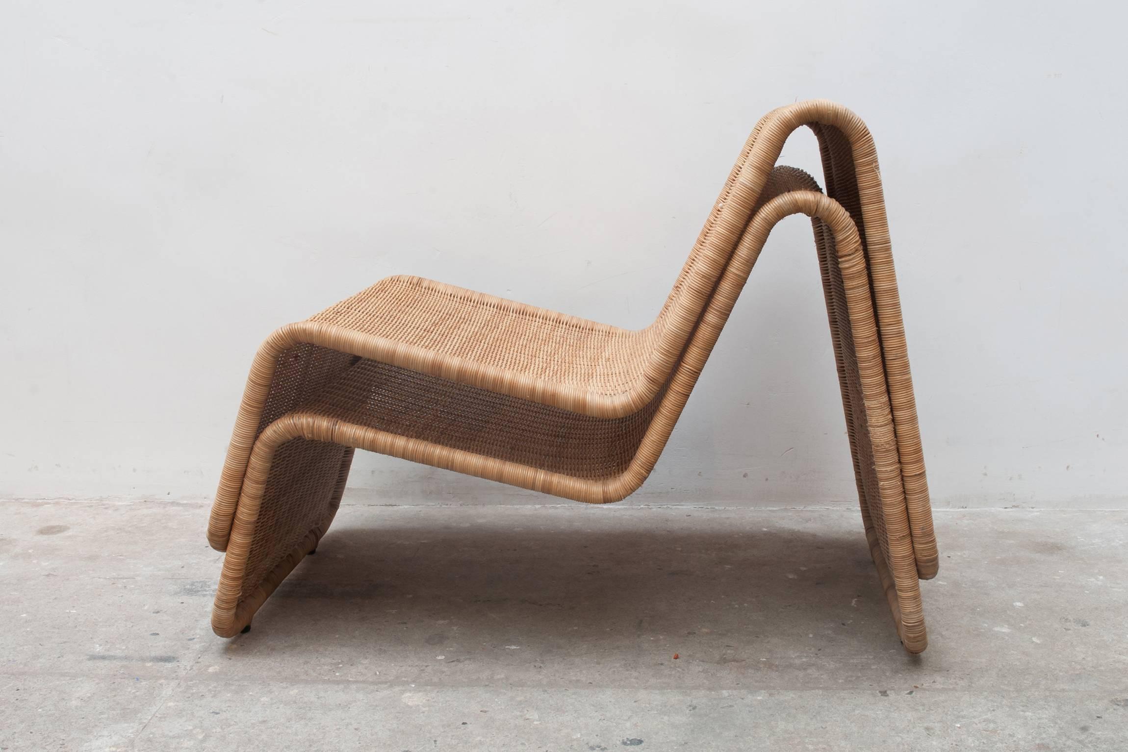 Mid-Century Modern Pair of Wicker Lounge Chairs by Tito Agnoli Model P3 for Bonacina, Italy, 1970s