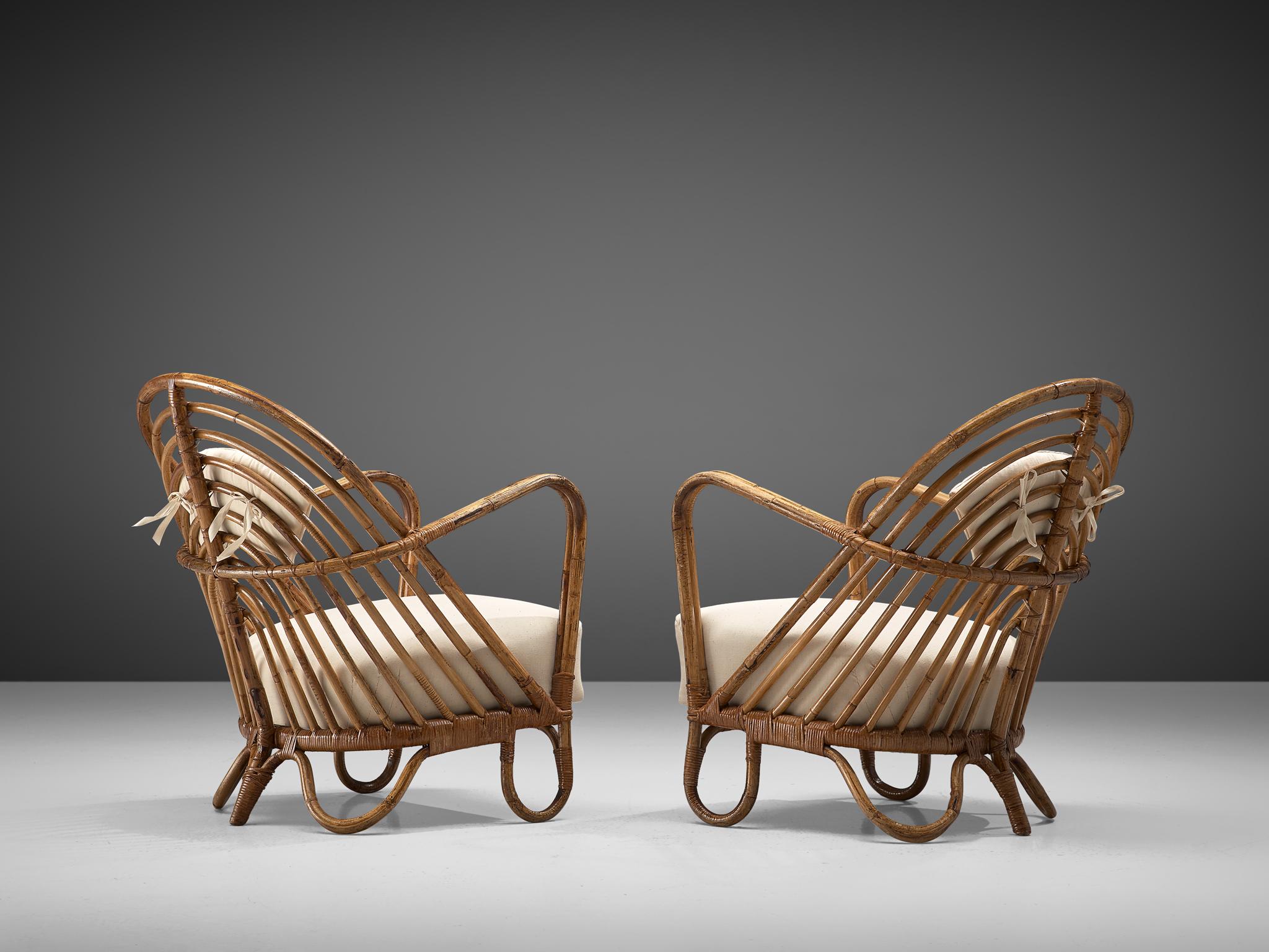 Scandinavian Modern Pair of Wicker Lounge Chairs, Denmark, 1940s