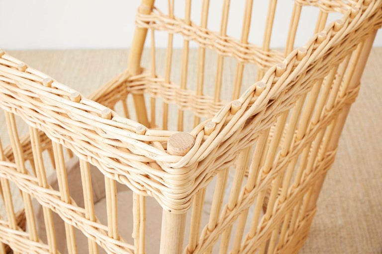 Pair of Wicker Rattan Boulangerie Bread Display Baskets For Sale at 1stdibs