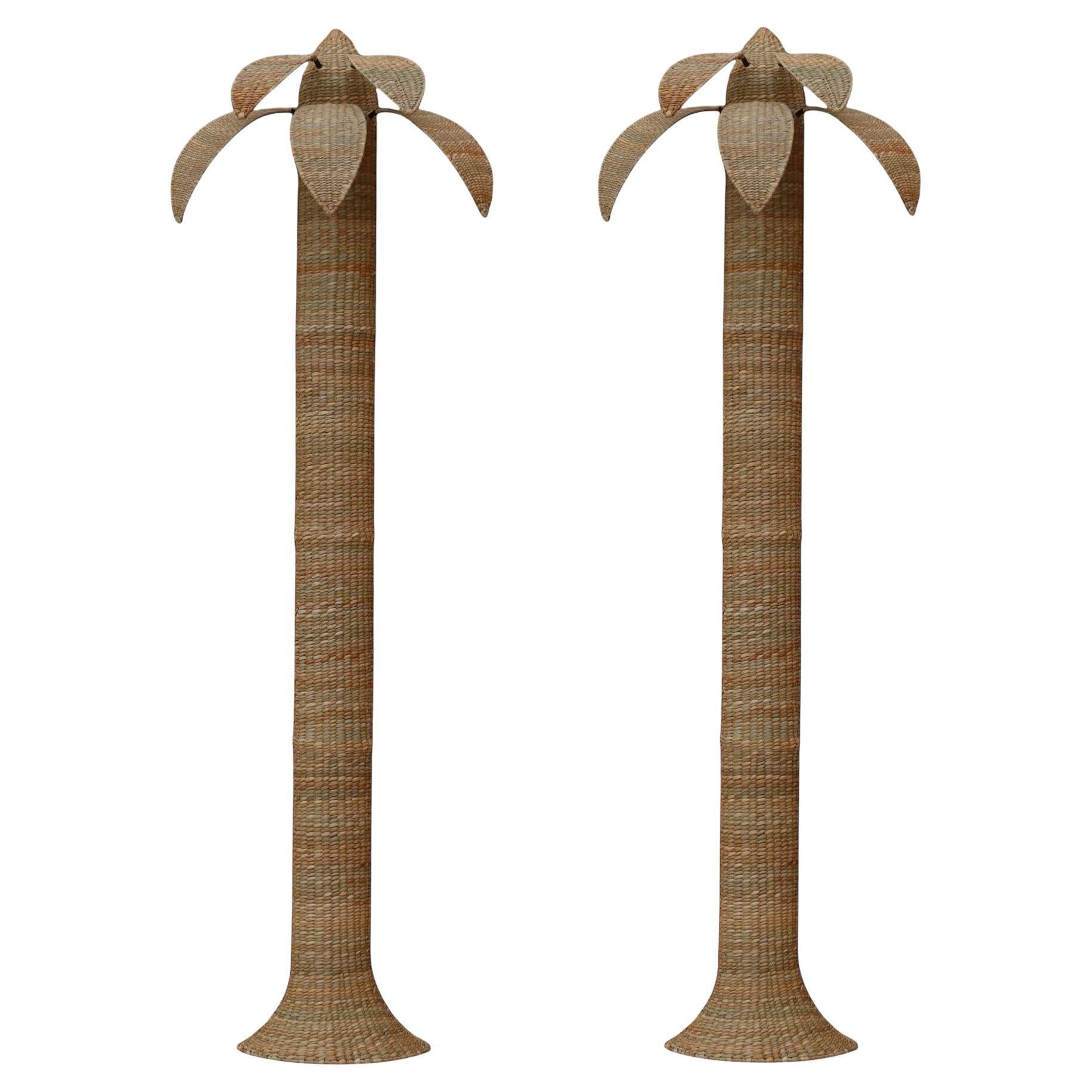 Pareja de esculturas de palmeras de mimbre de pared de la Colección Flores en venta