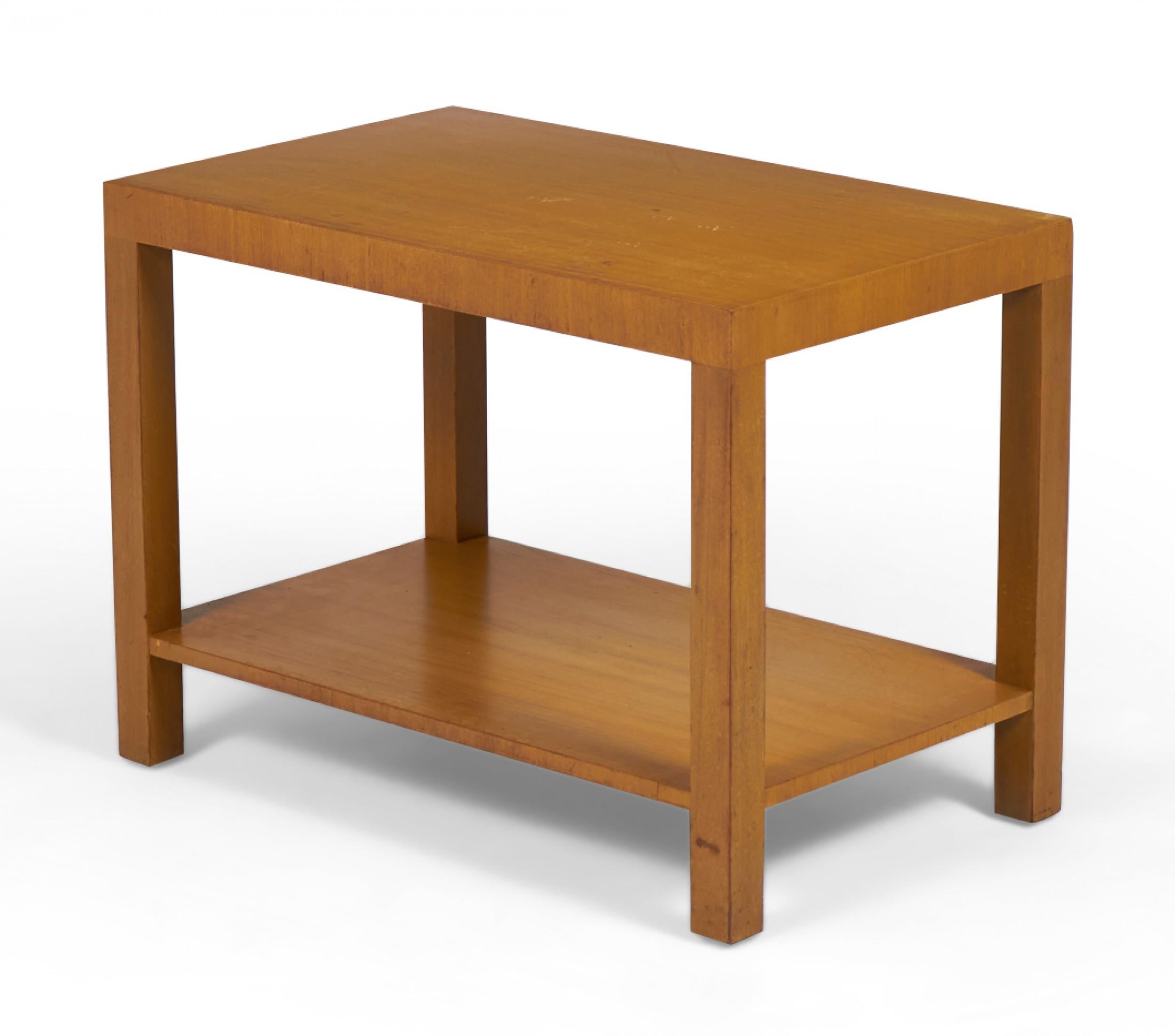 Pair of Widdicomb Modern American Mid-Century Parsons Style Wooden End Tables For Sale 1