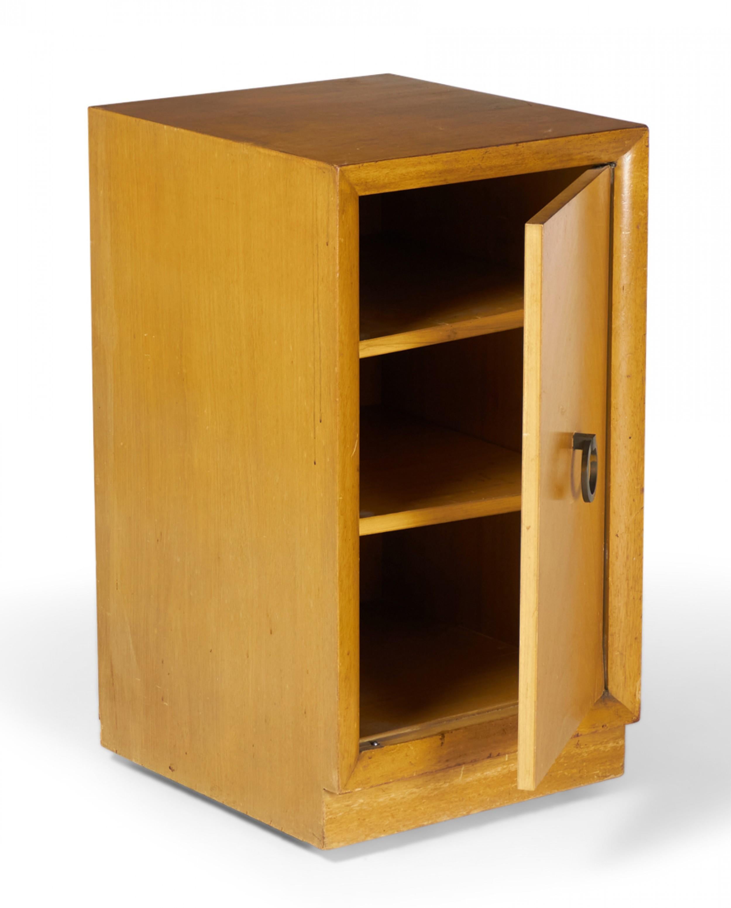 Pair of Widdicomb Modern Blond Maple Tall Single-Door Cabinet / Nightstands For Sale 7