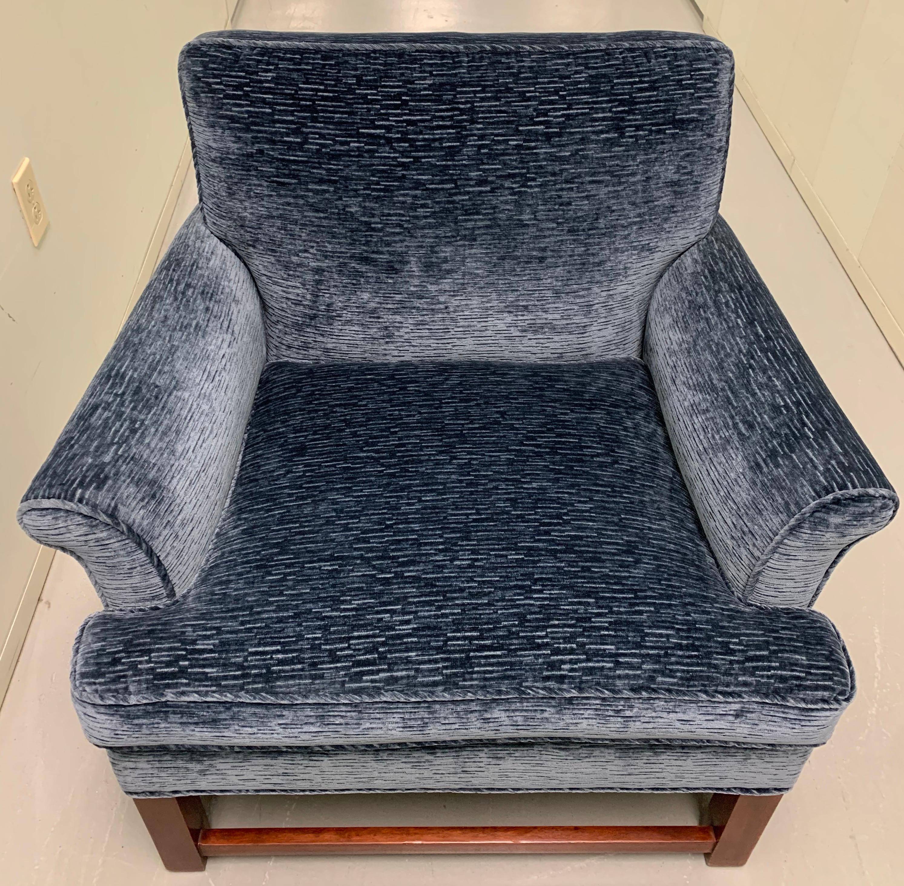 Mid-20th Century Pair of Mid-Century Widdicomb Dark Blue Armchairs