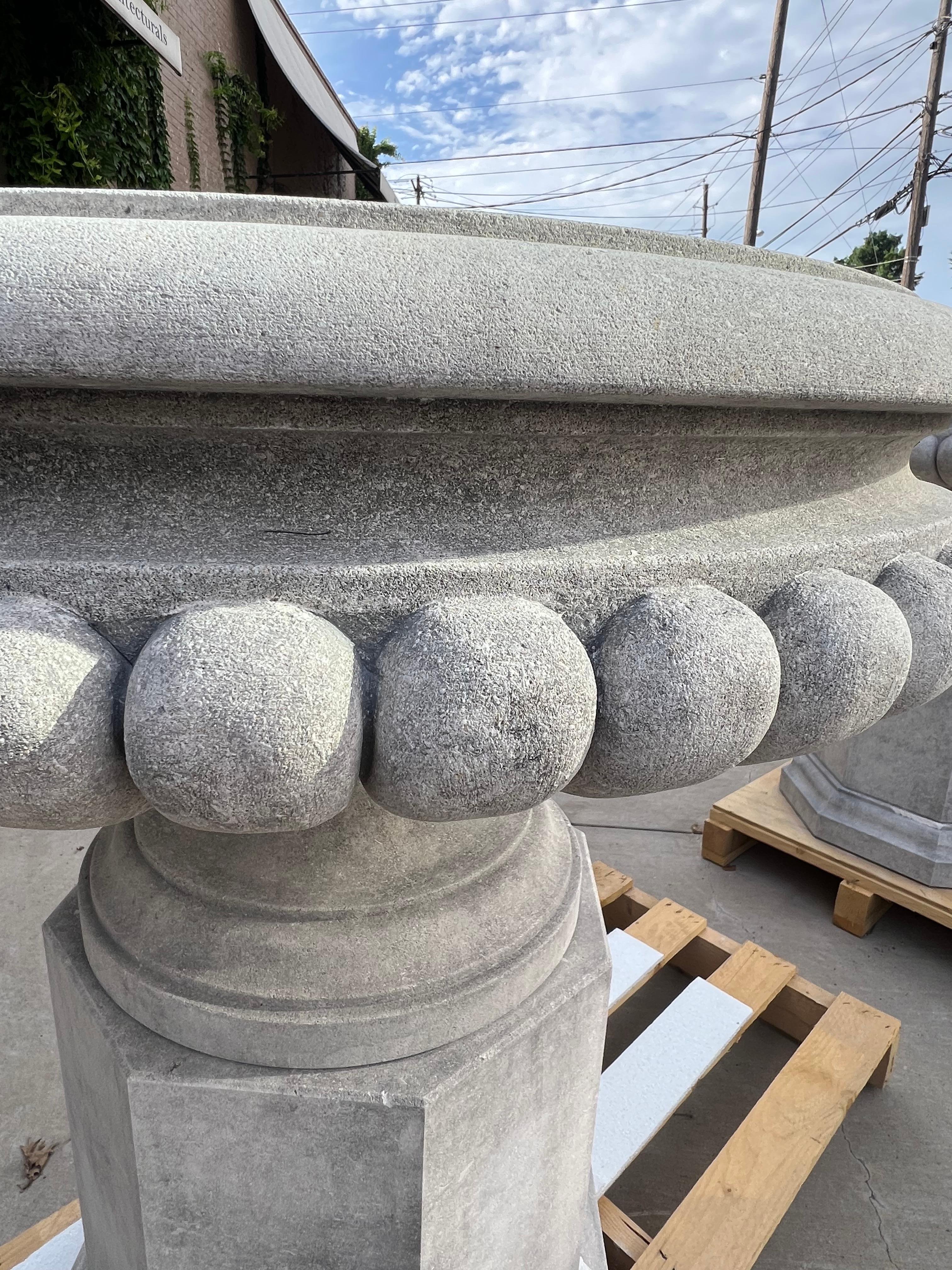 Pair of Wide Italian Tazza-Form Limestone Vases on Pedestals For Sale 10