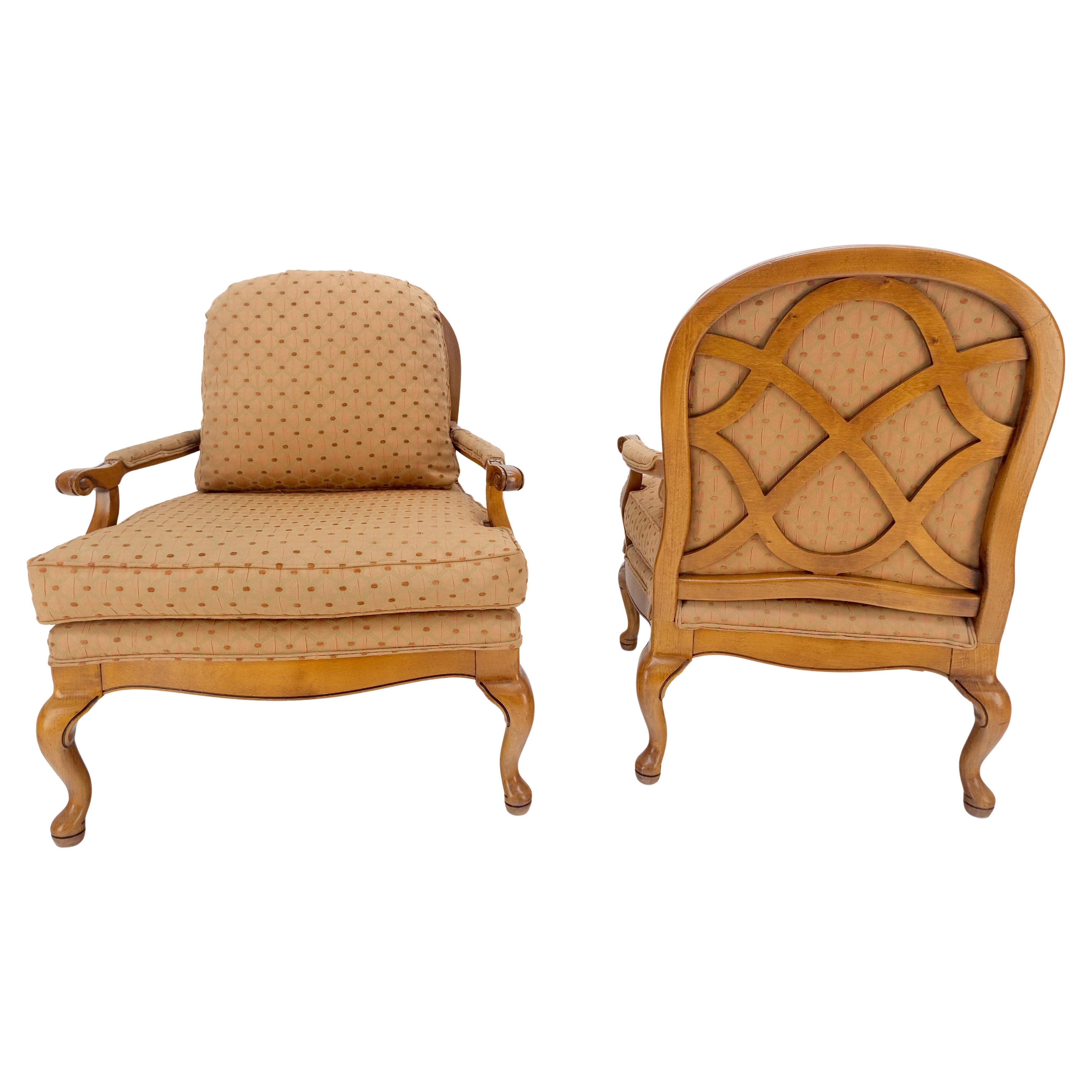 Paire de chaises longues Queen Anne à large assise et dossier en treillis sculpté MINT !