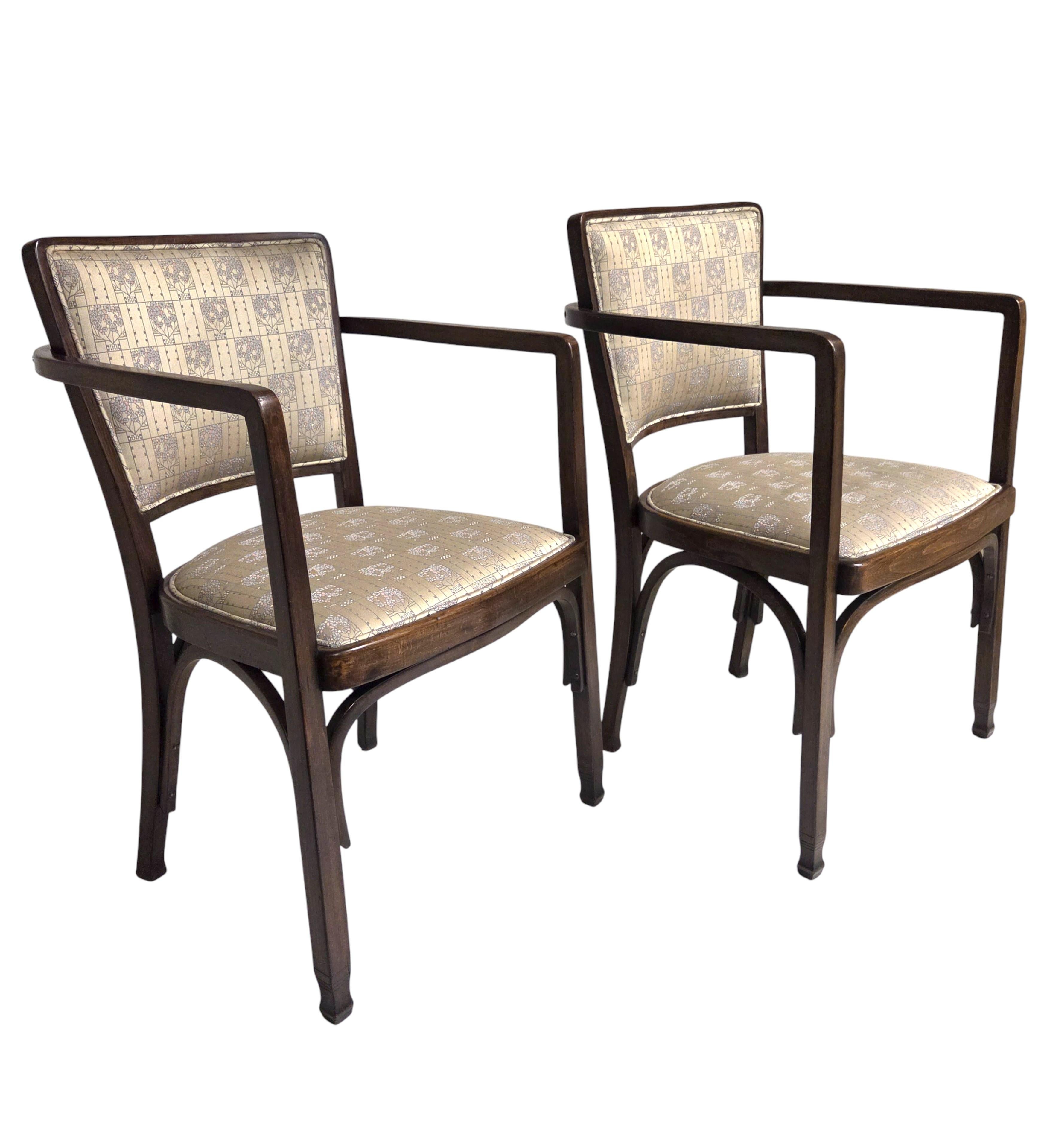 20ième siècle Pair of Wiener Werkstatte armchairs by Koloman Moser for J & J Kohn, Austria en vente