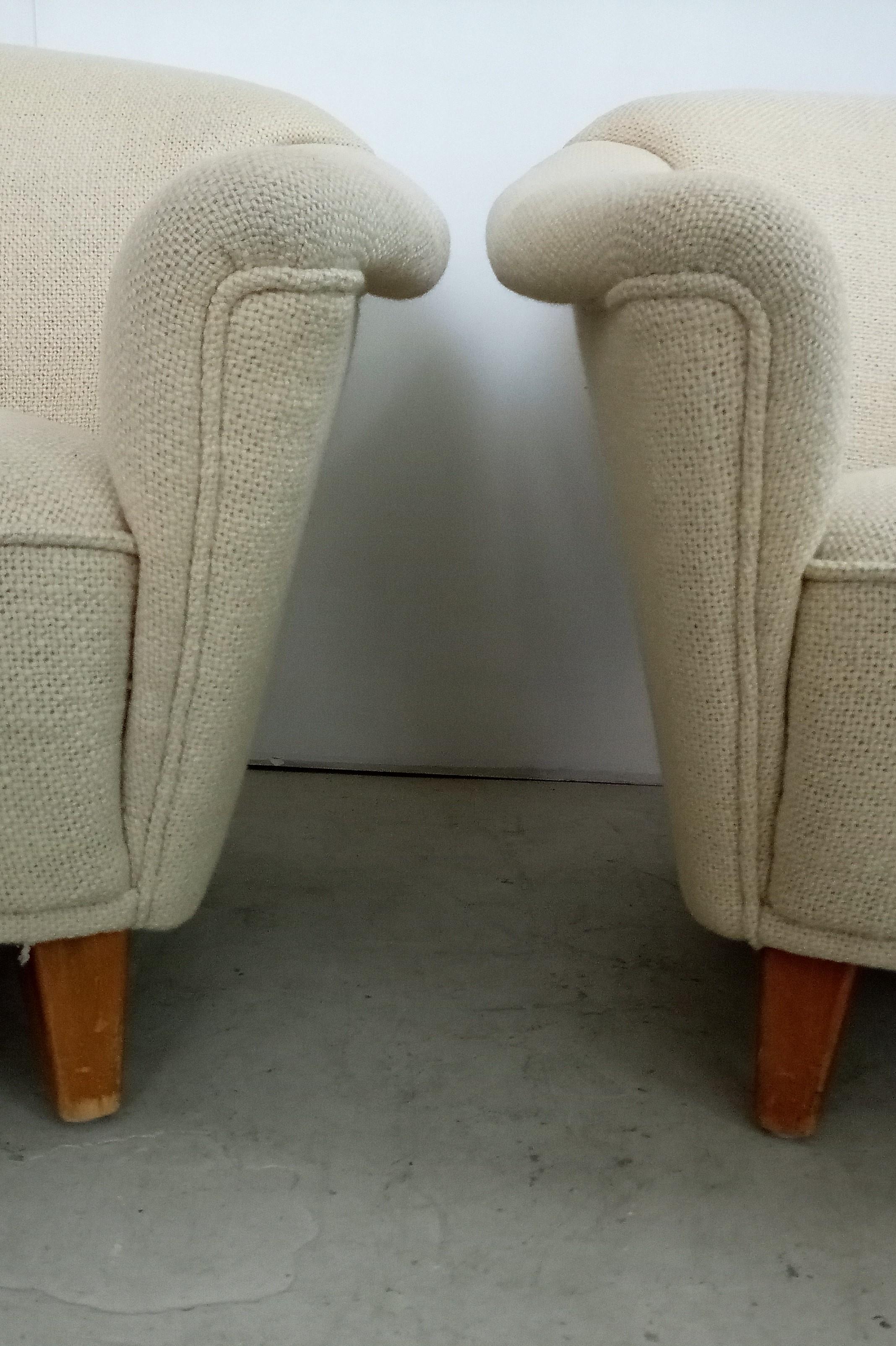 Pair of Wilhelm Knoll Lounge Chairs For Sale 3
