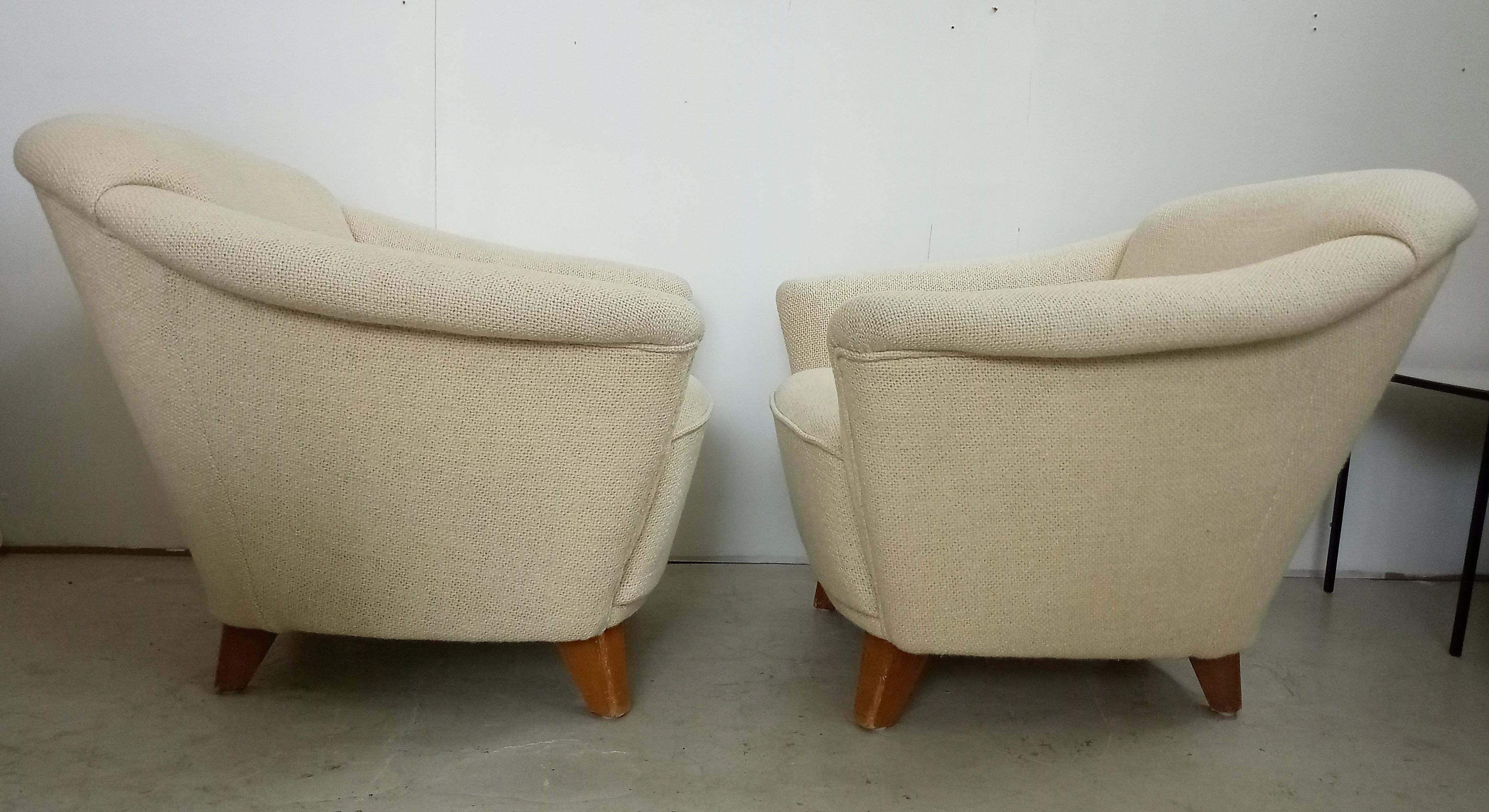 German Pair of Wilhelm Knoll Lounge Chairs For Sale