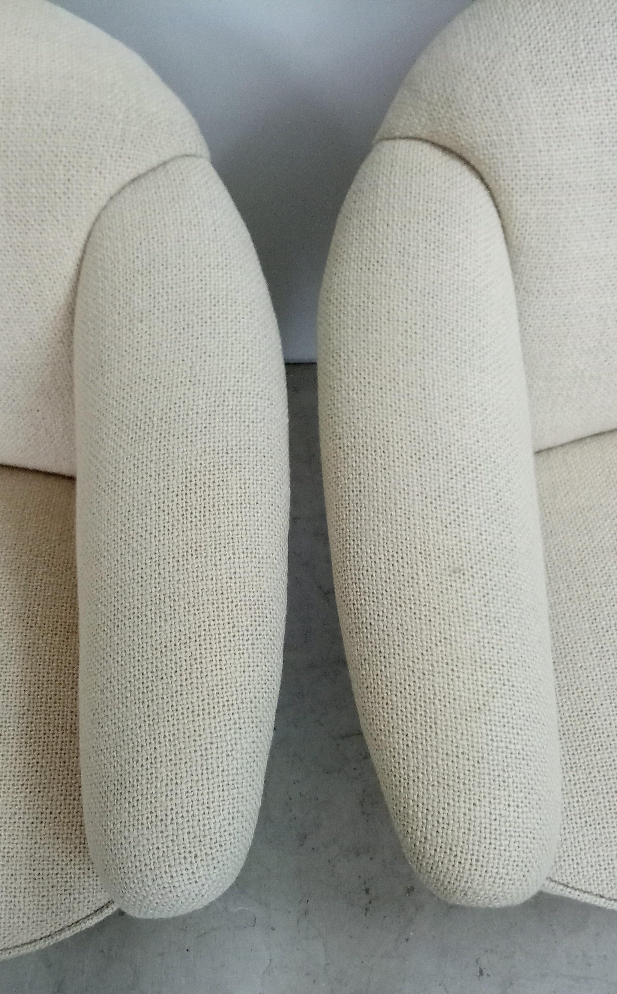 Wool Pair of Wilhelm Knoll Lounge Chairs For Sale