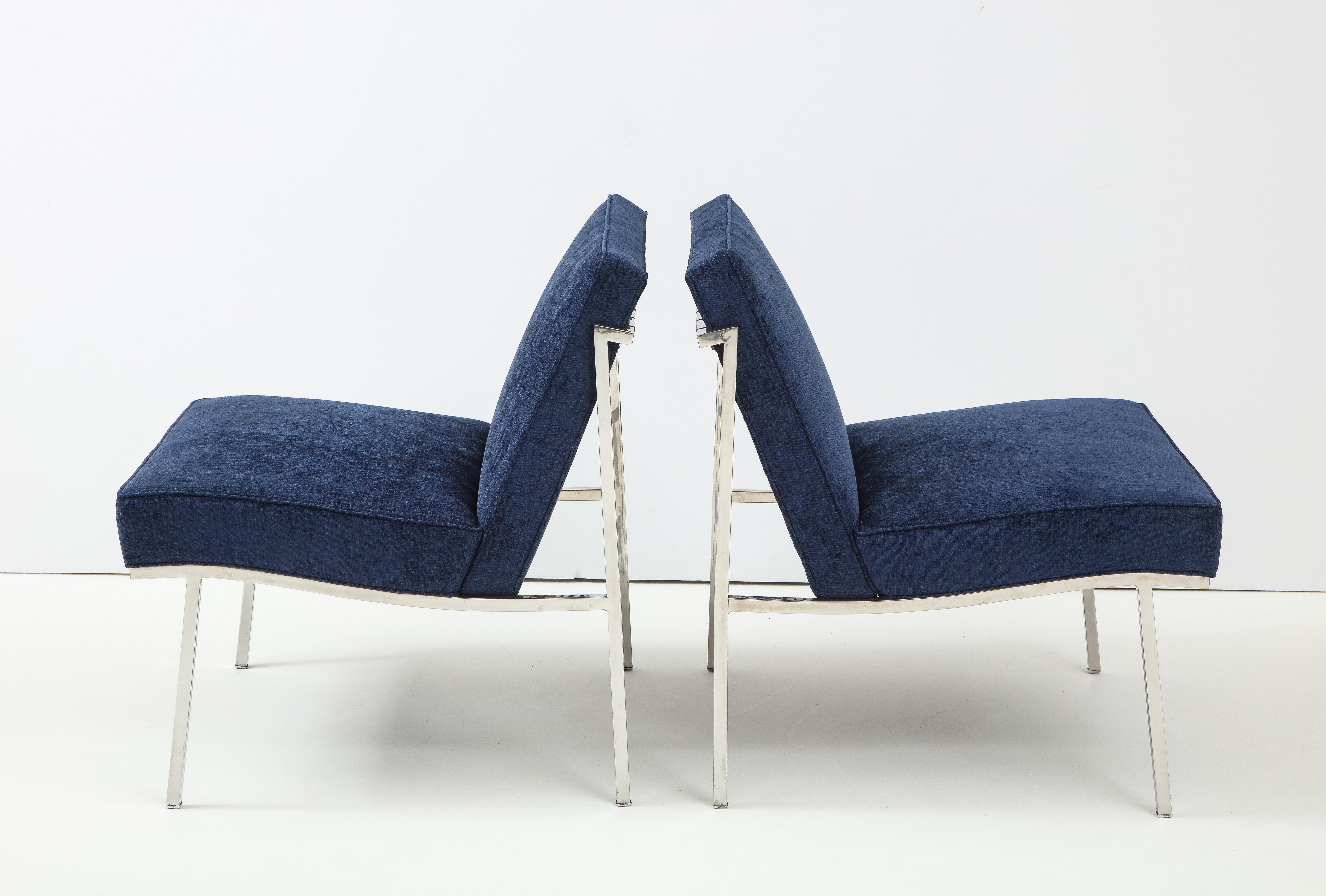 Pair of William Armbruster Lounge Chairs In Good Condition For Sale In New York, NY
