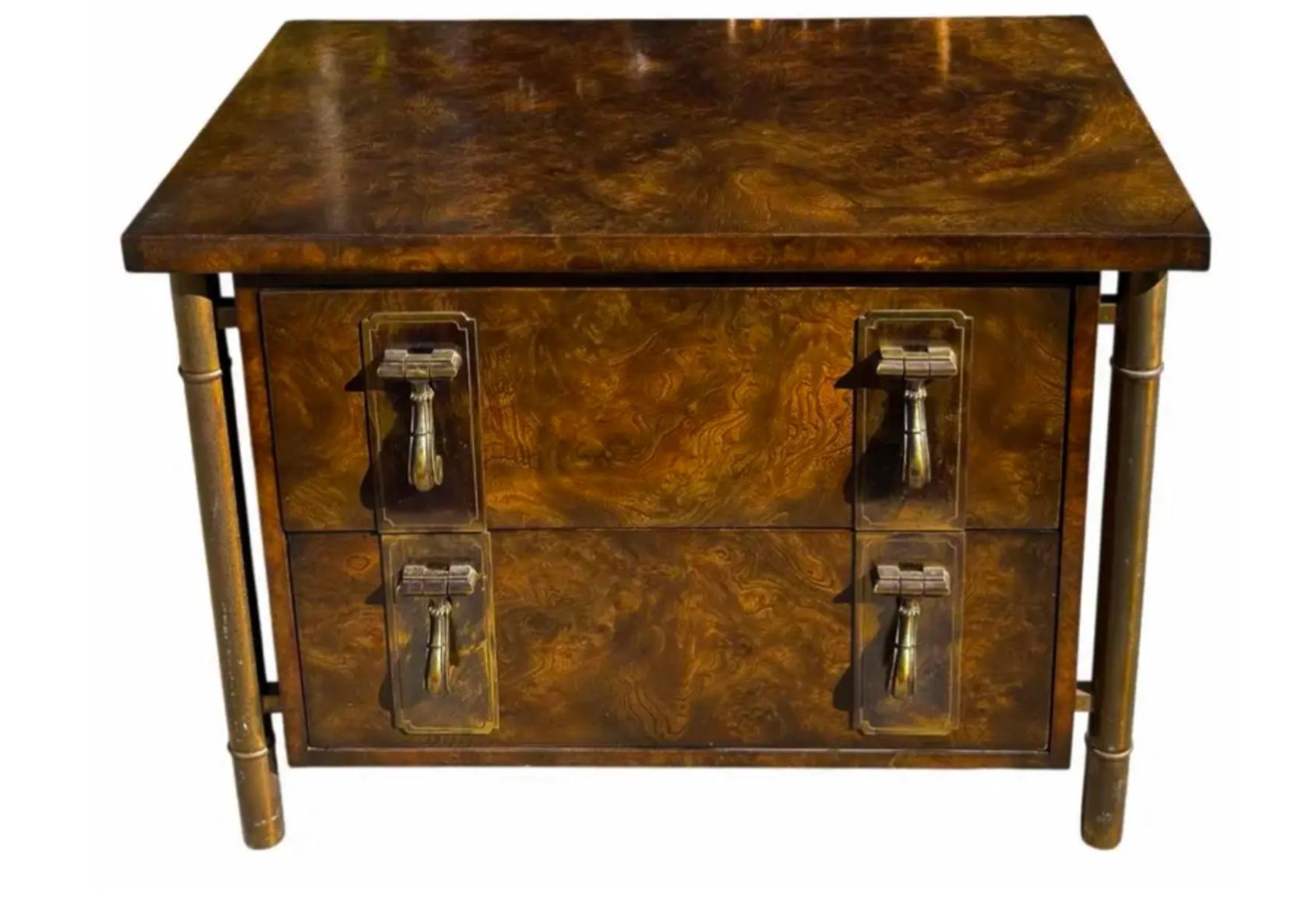 Late 20th Century Pair of William Doezema for Mastercraft Mid Century Modern Nightstands For Sale