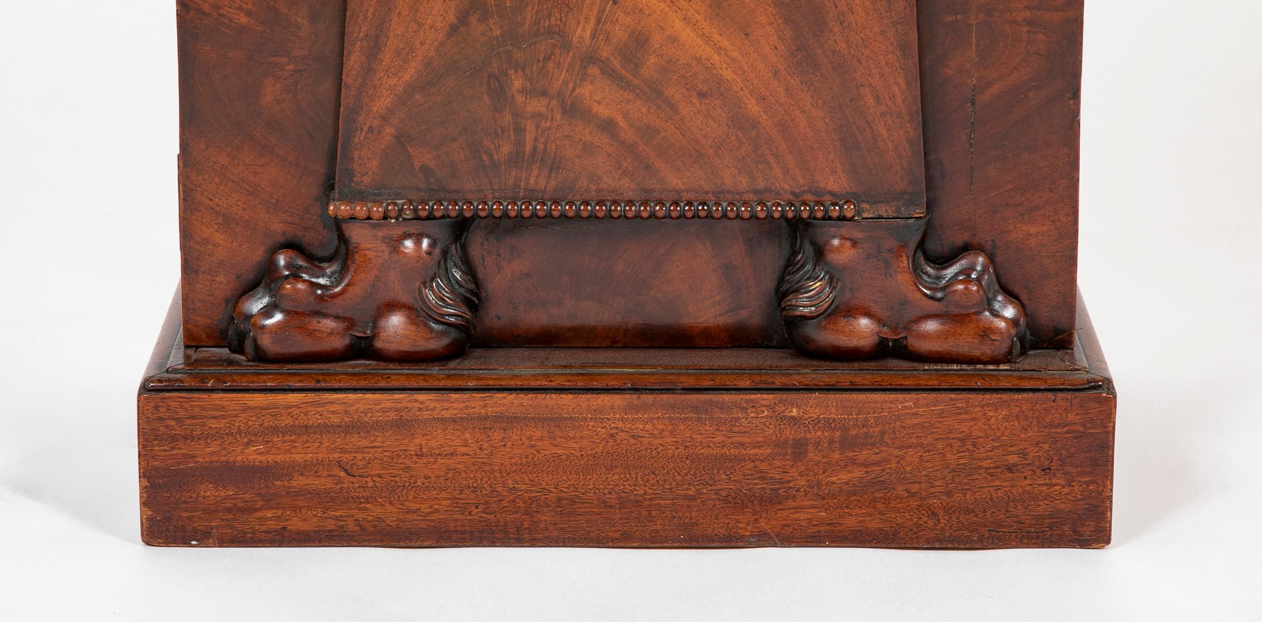 Pair of William IV Mahogany Pedestal Cabinets 2