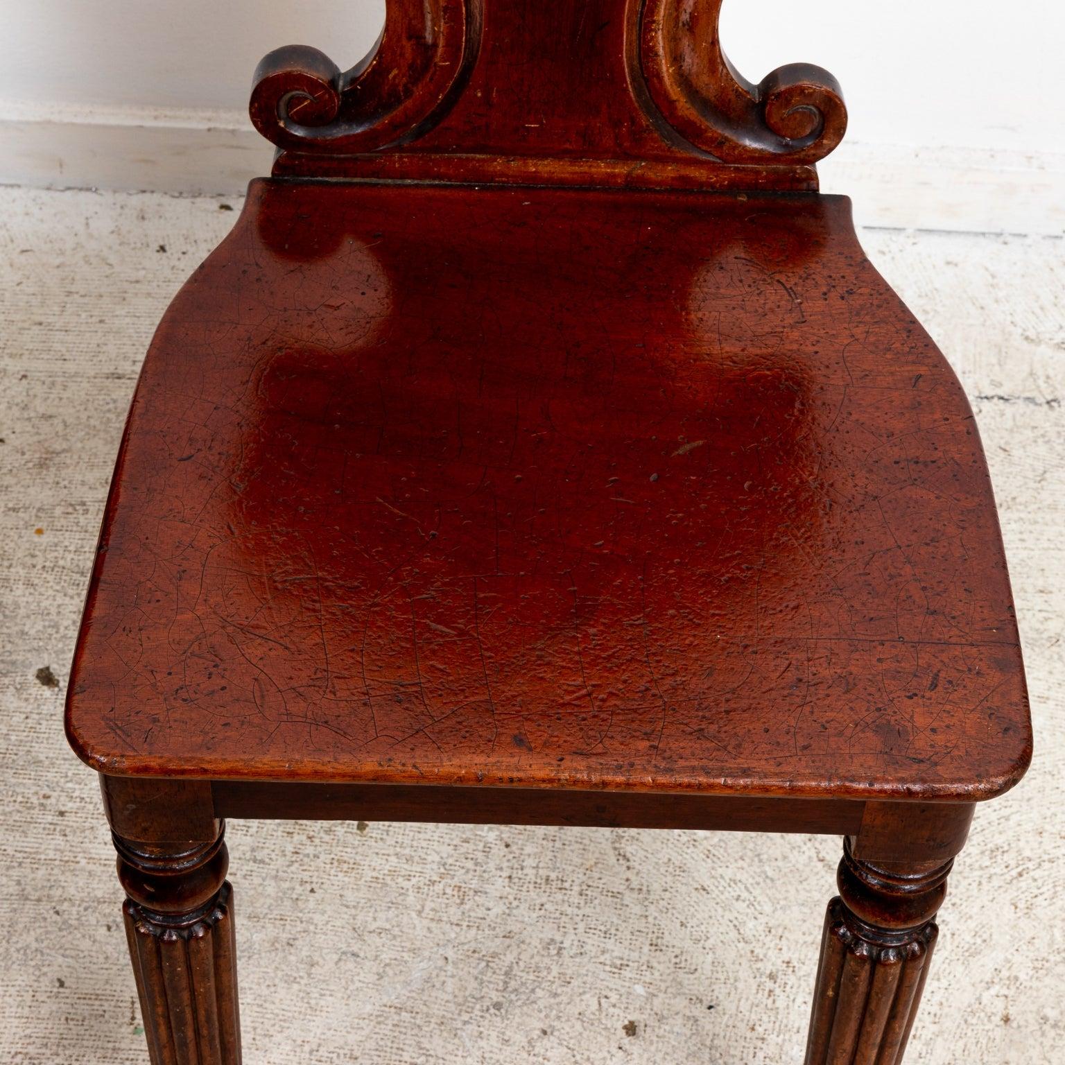 Pair of William IV Style Walnut Hall Chairs In Good Condition In Stamford, CT