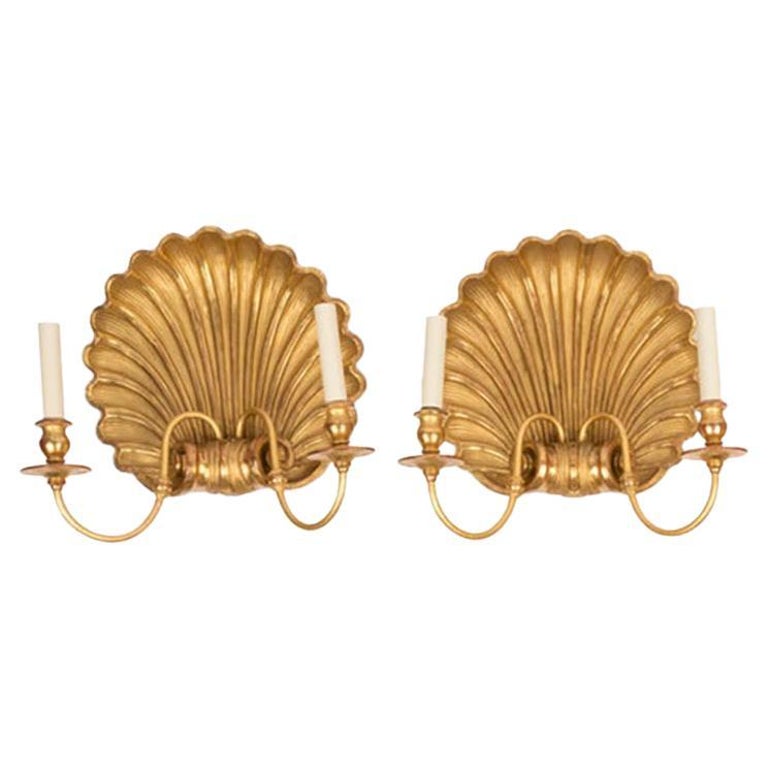 Pair of William Kent Inspired Carved and Giltwood Shell Sconces For