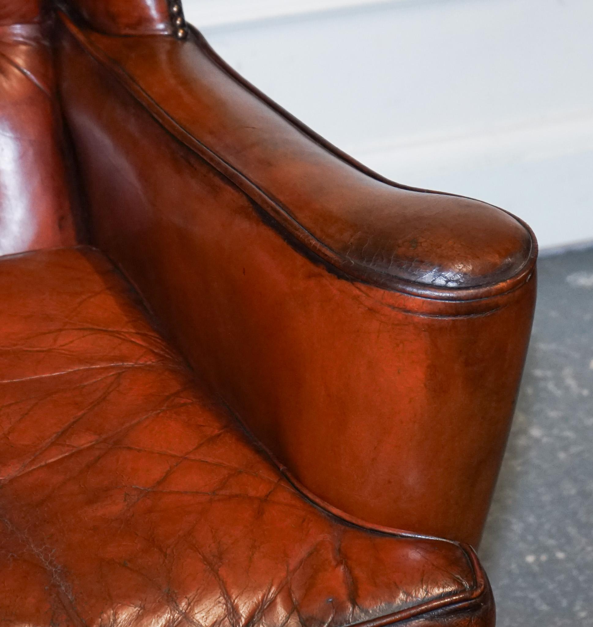 PAR DE BRAZOS WILLIAM MORRIS FLAT ARM CHESTERFIELD WINGBACK BORDEAUX en venta 3