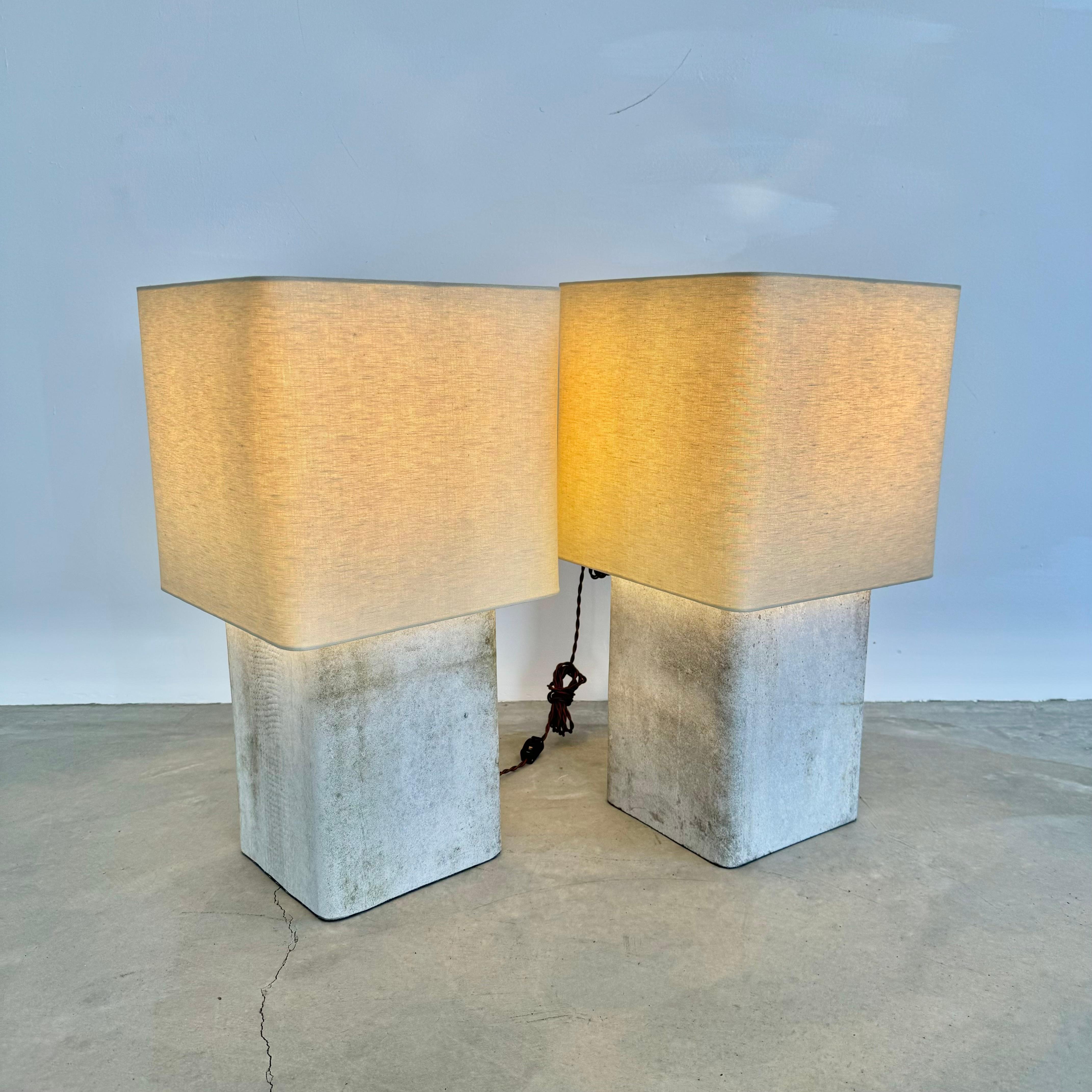 Linen Pair of Willy Guhl Concrete Table Lamps, 1960s Switzerland For Sale