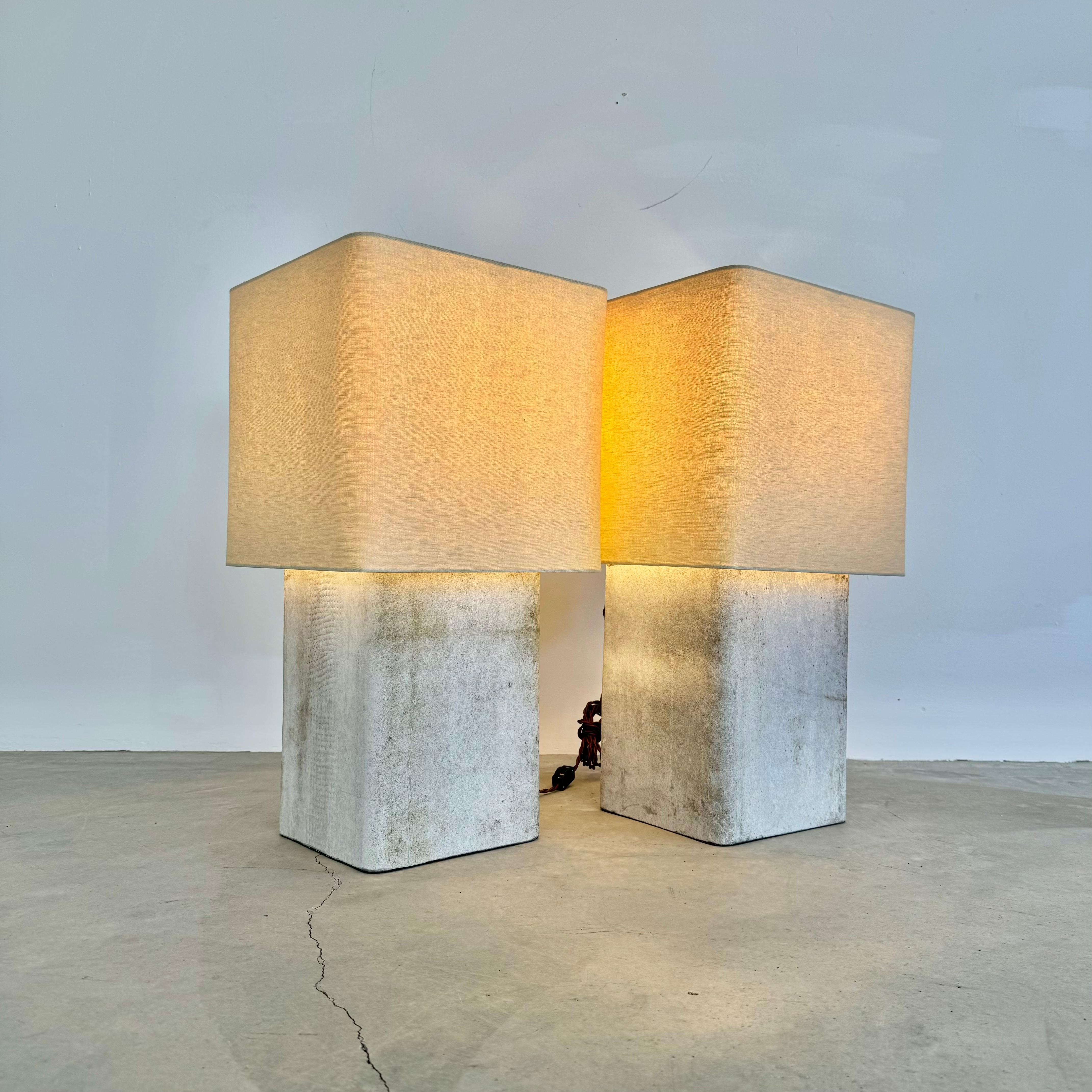 Paire de lampes de bureau Willy Guhl en béton, années 1960, Suisse en vente 3