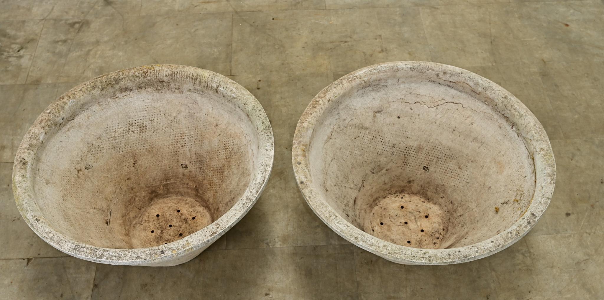 Pair of Willy Guhl Small Cone Planters In Good Condition In Baton Rouge, LA