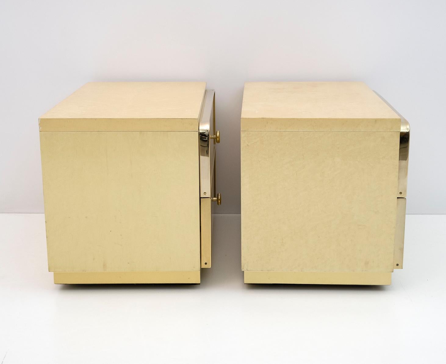Late 20th Century Pair of Willy Rizzo Style Italian Maple Wood and Brass Night Stands, 1980s