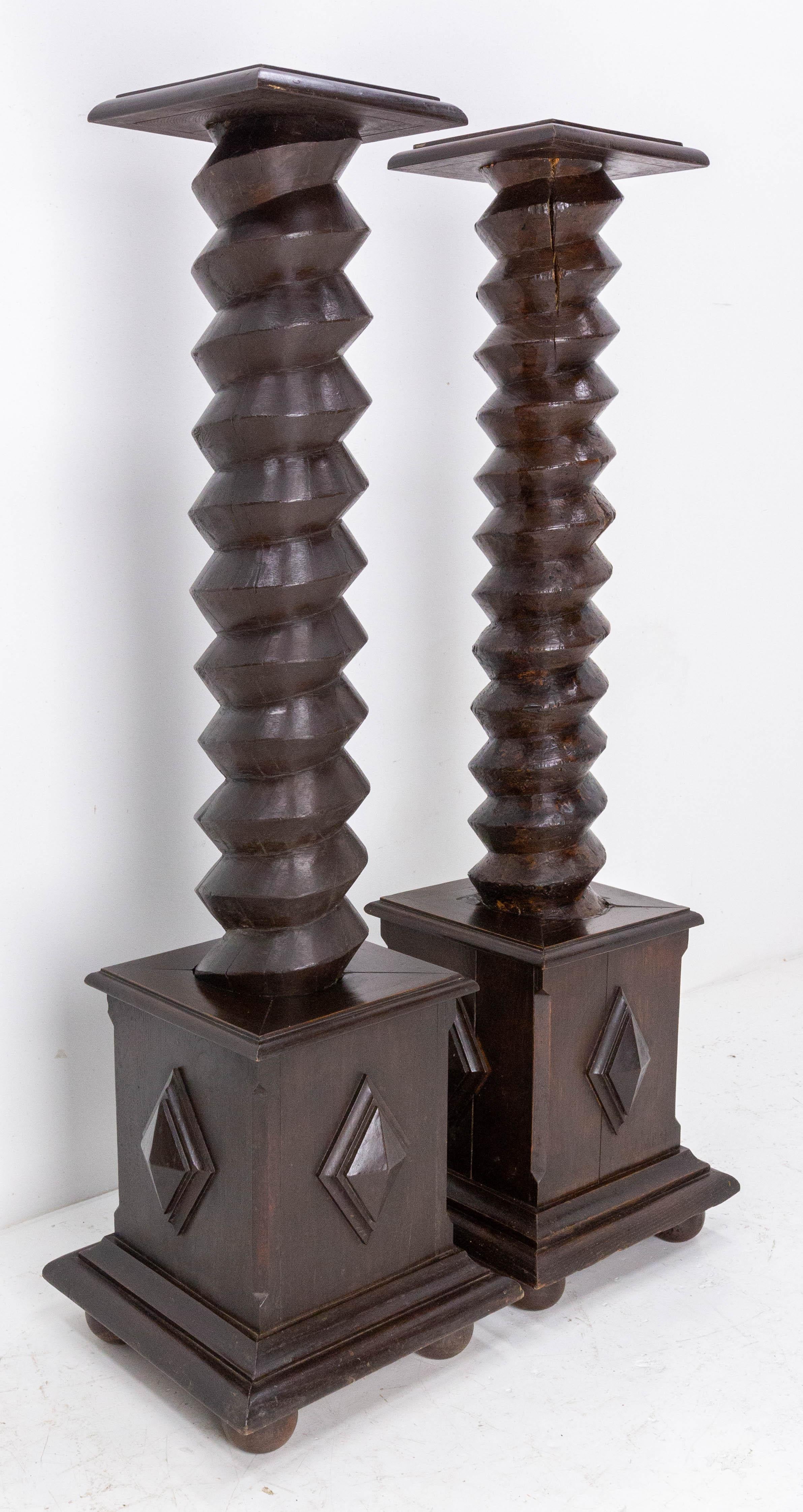 French Provincial Pair of Wine Press Screw Pedestals Plant Holders, French, 19th Century For Sale