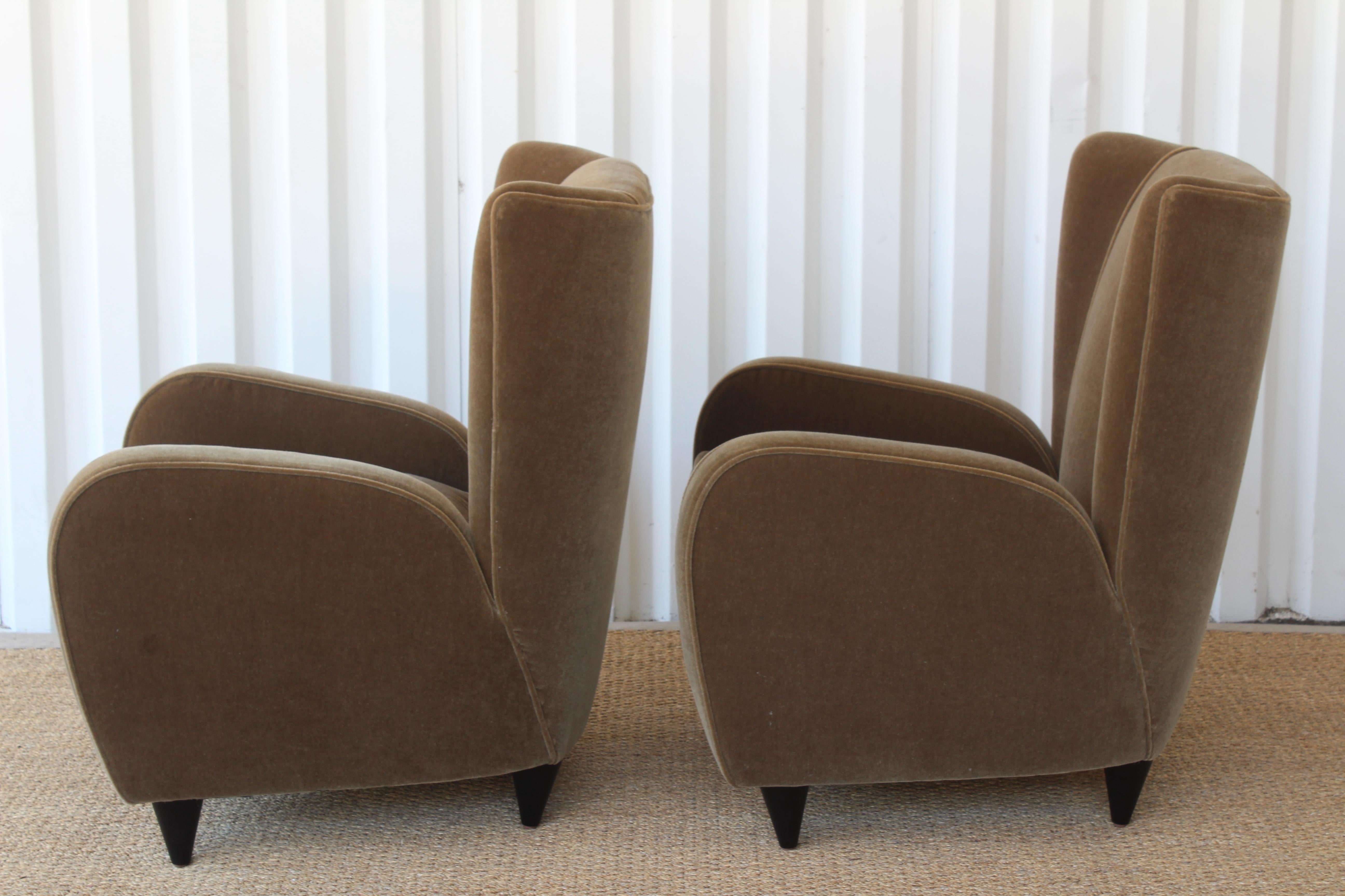 Mohair Pair of Wing Chairs by Paolo Buffa, Italy, 1940s