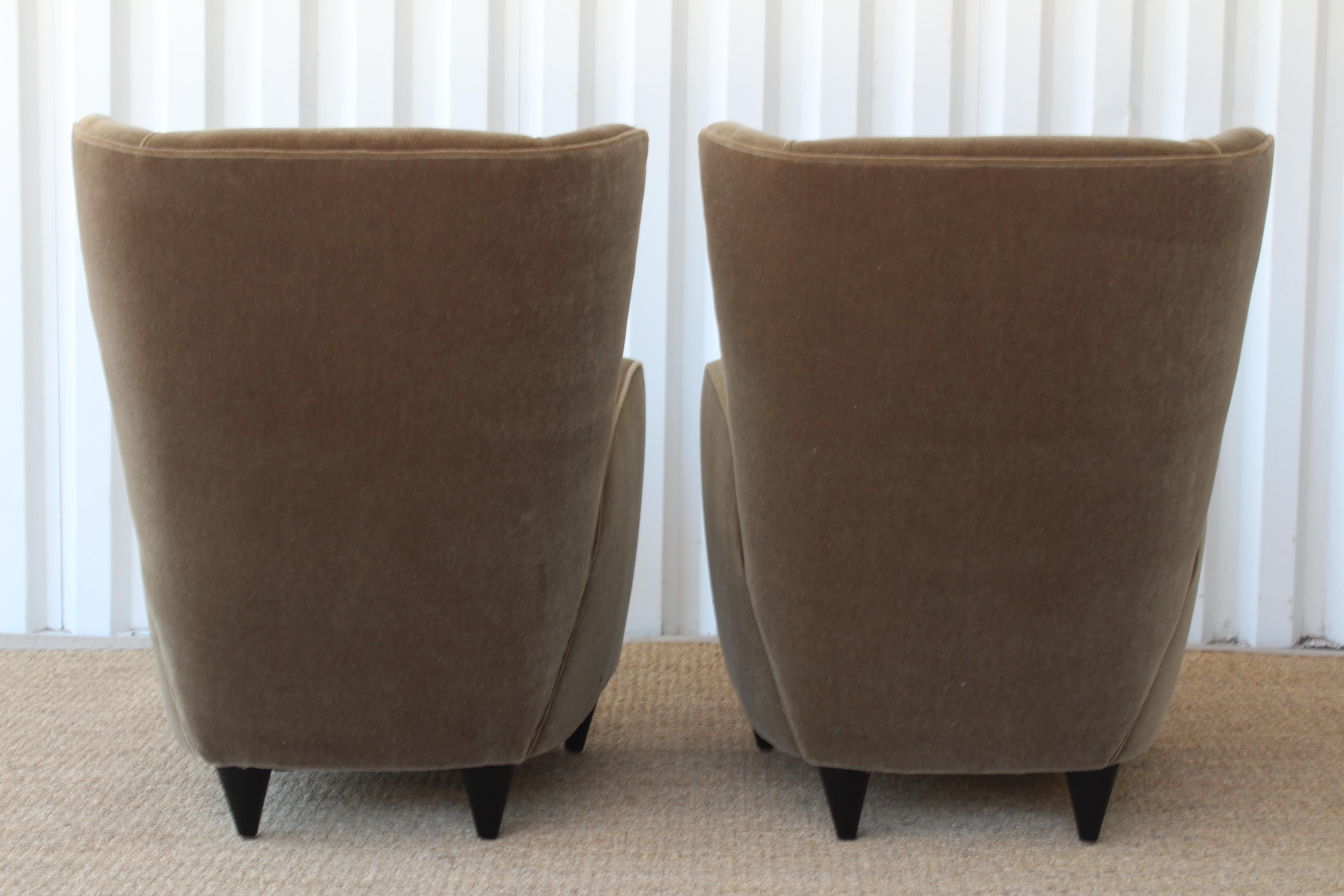 Pair of Wing Chairs by Paolo Buffa, Italy, 1940s 1