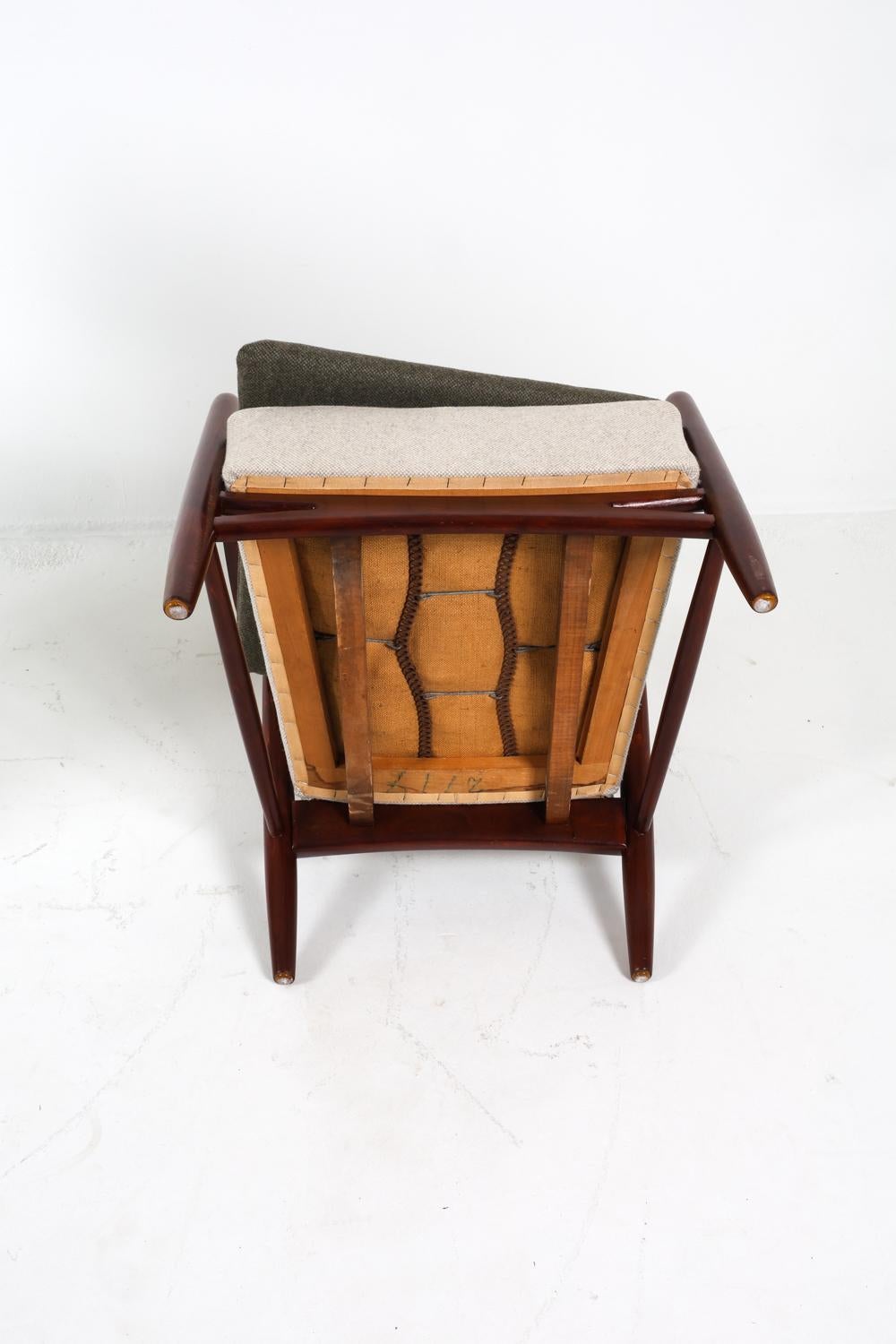 Pair of Wingback Beech Lounge Chairs by Niels & Eva Koppel, 1947 en vente 8