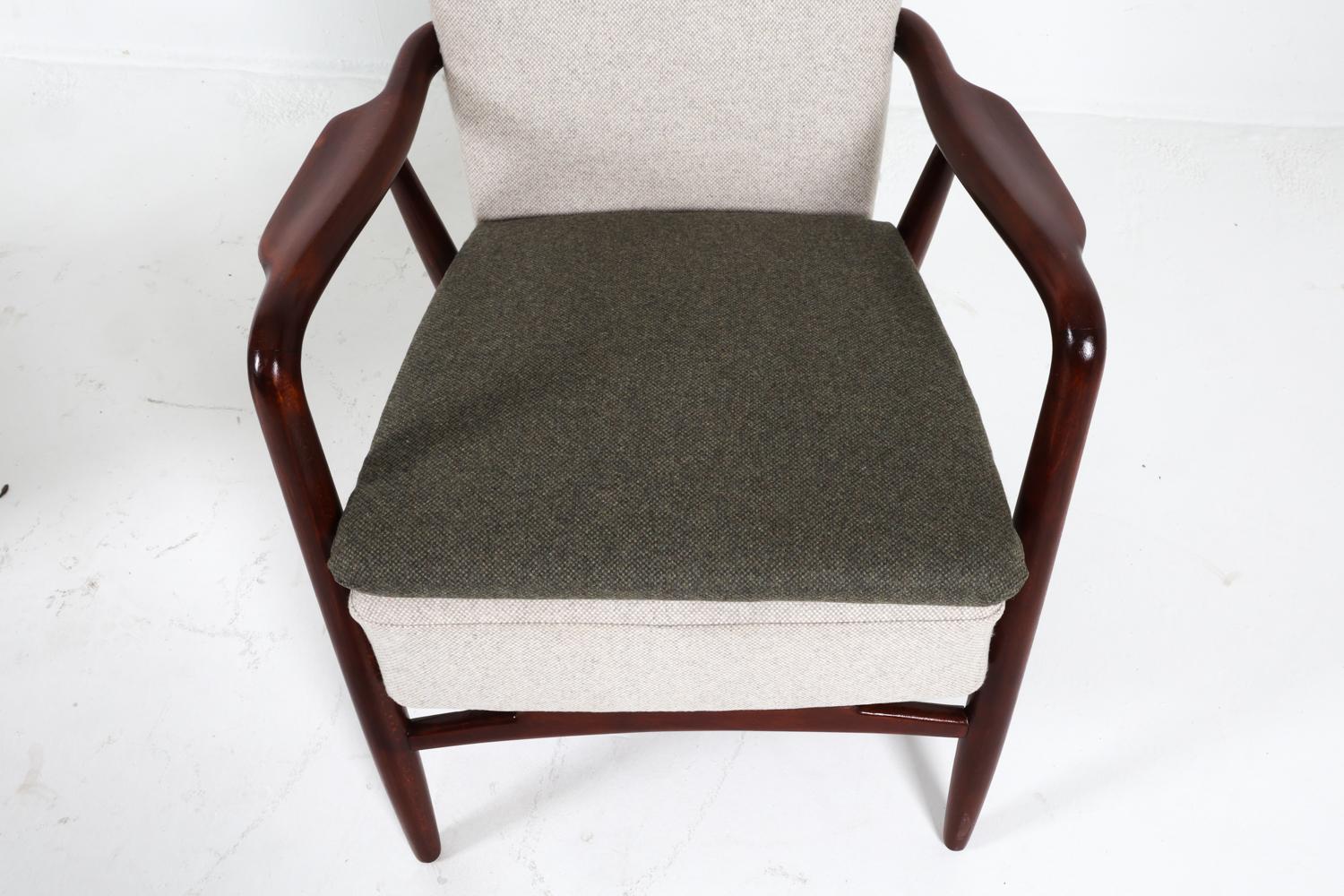 Pair of Wingback Beech Lounge Chairs by Niels & Eva Koppel, 1947 en vente 2