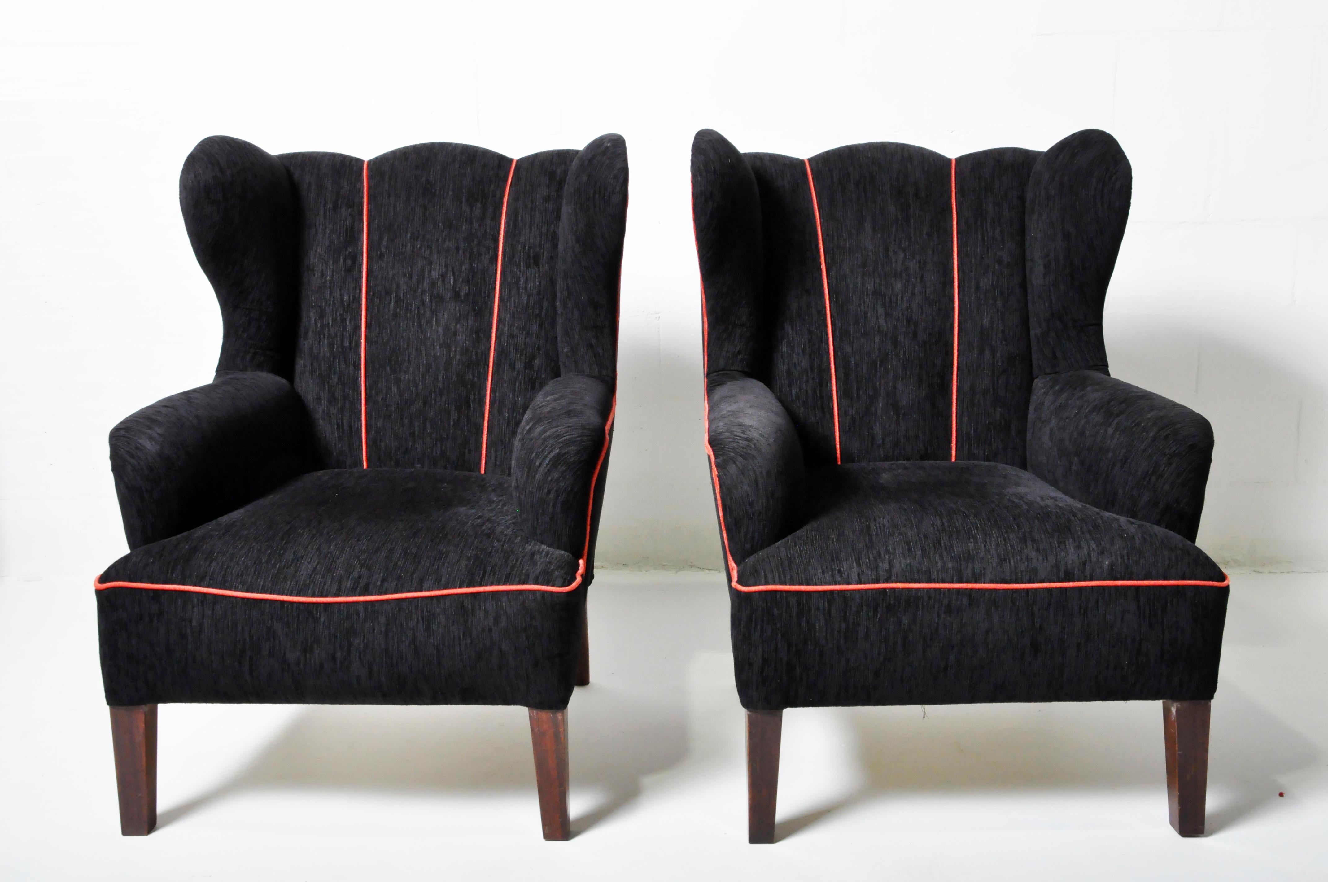 Hungarian Pair of Wingback Chairs with Grey Upholstery For Sale