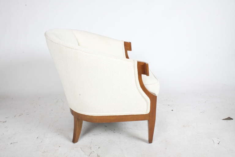 Hollywood Regency Pair of Winsor White & William Millington Occasional Chairs, circa 1940s For Sale