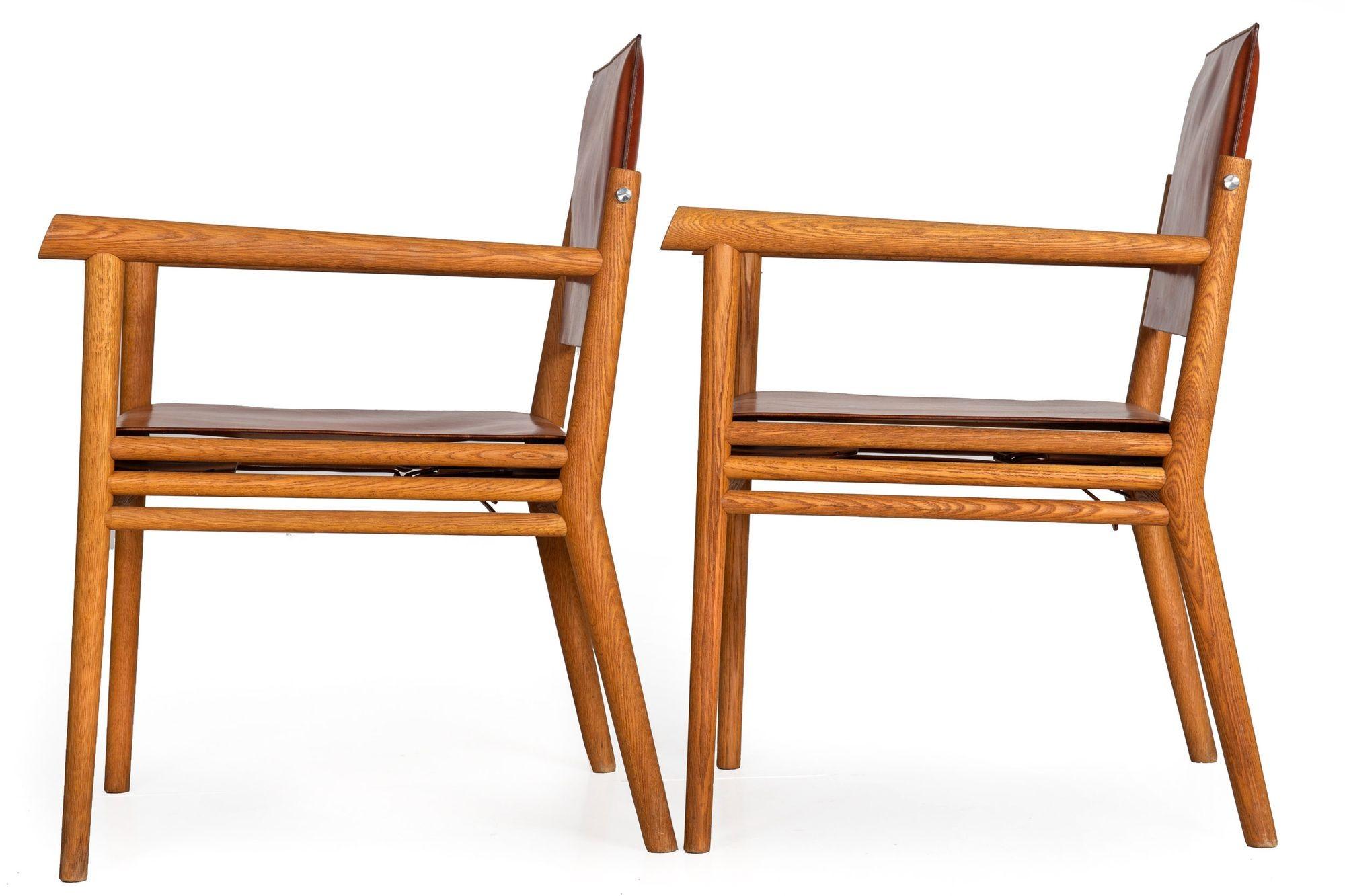 Mid-Century Modern Pair of Wire-Brushed Oak and Leather Arm Chairs after Jean-Michel Frank For Sale