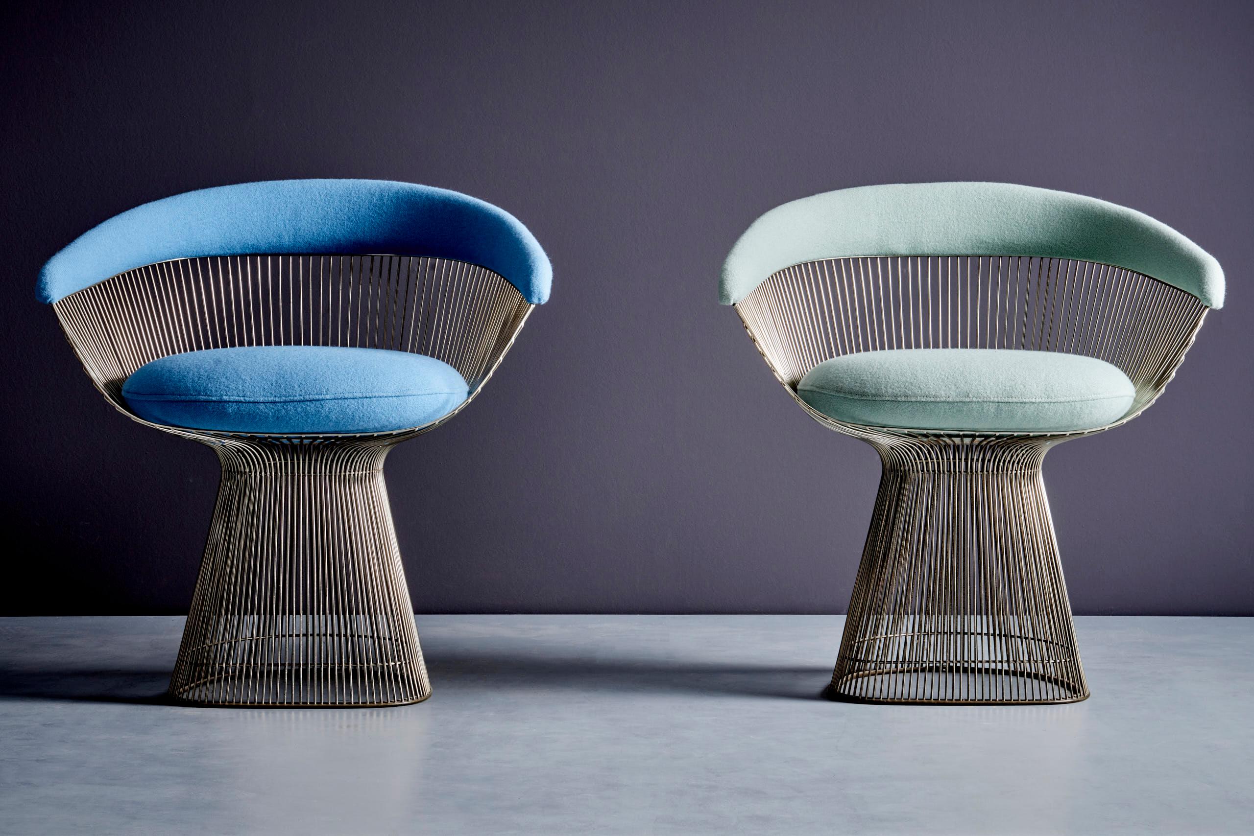 Pair of Wire Chairs by Warren Platner for Knoll Estadounidense en venta
