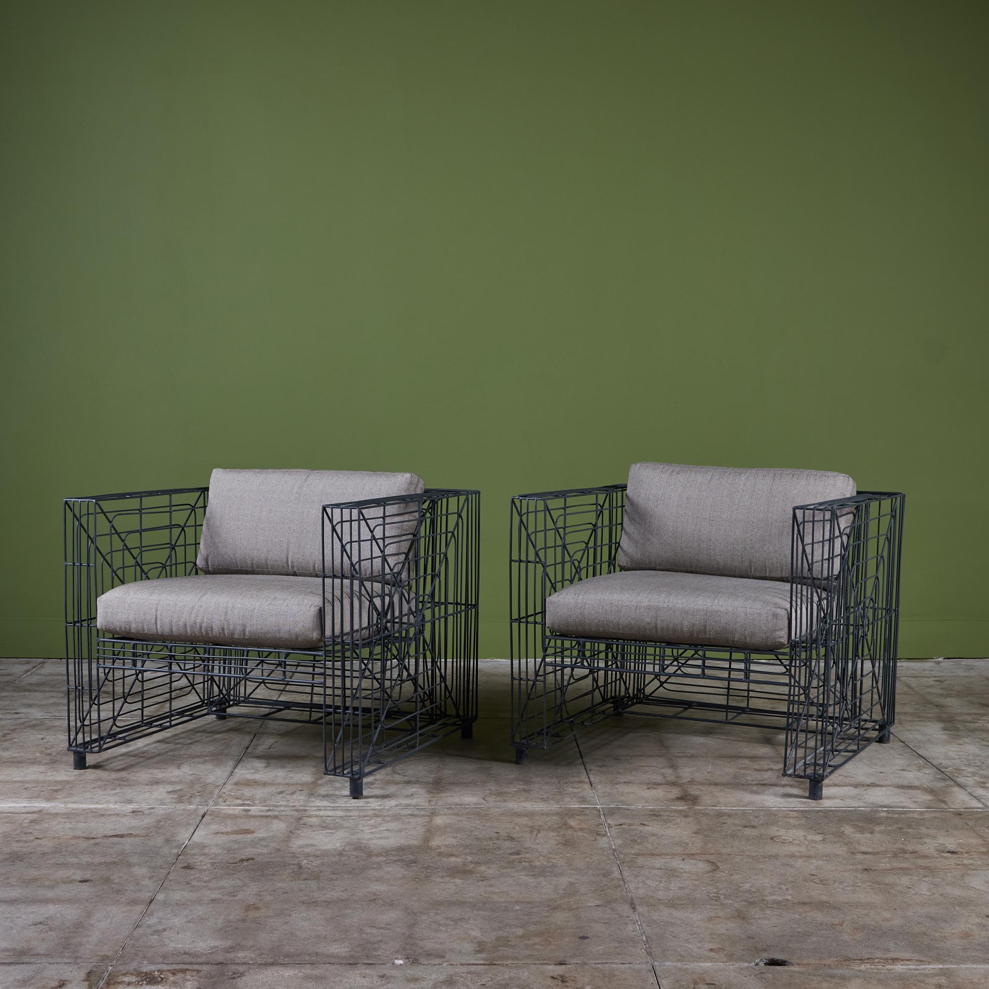 Pareja de Sillones Cubo de Alambre para Patio Estadounidense en venta