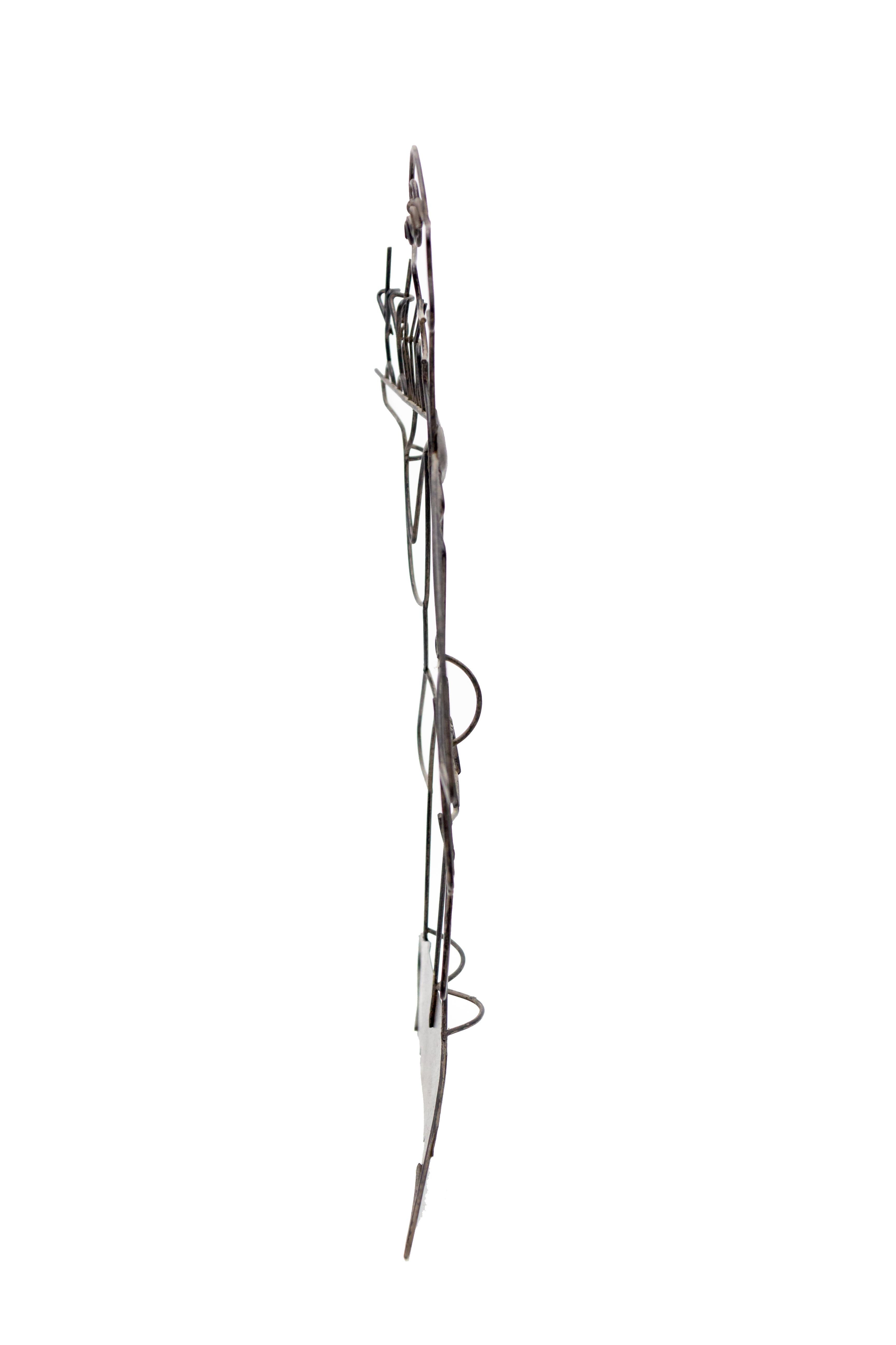 20th Century Pair of Wire Sculptures Depicting Waitstaff For Sale
