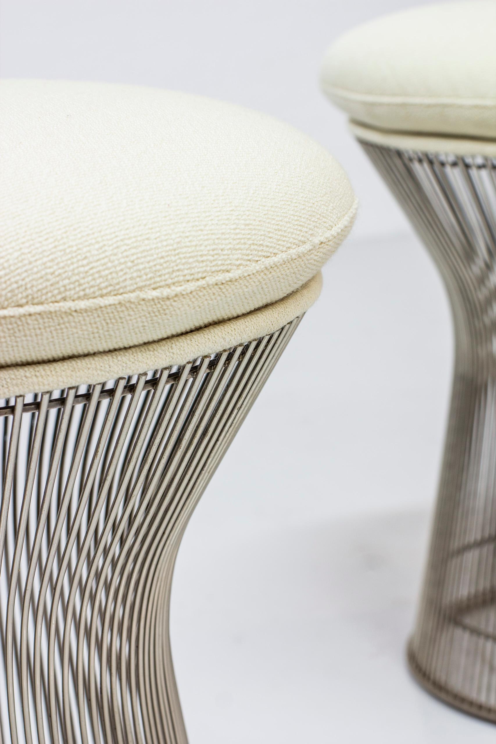 Mid-Century Modern Pair of Wire Stools by Warren Platner for Knoll
